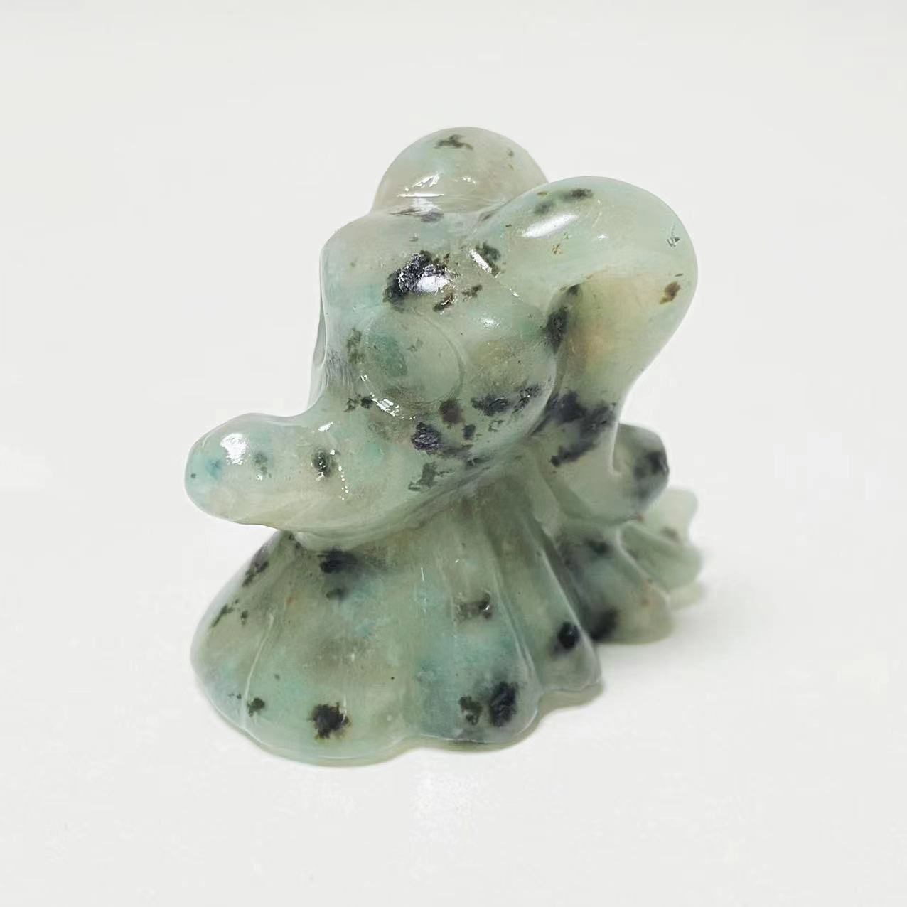 Crystal zero dog carvings