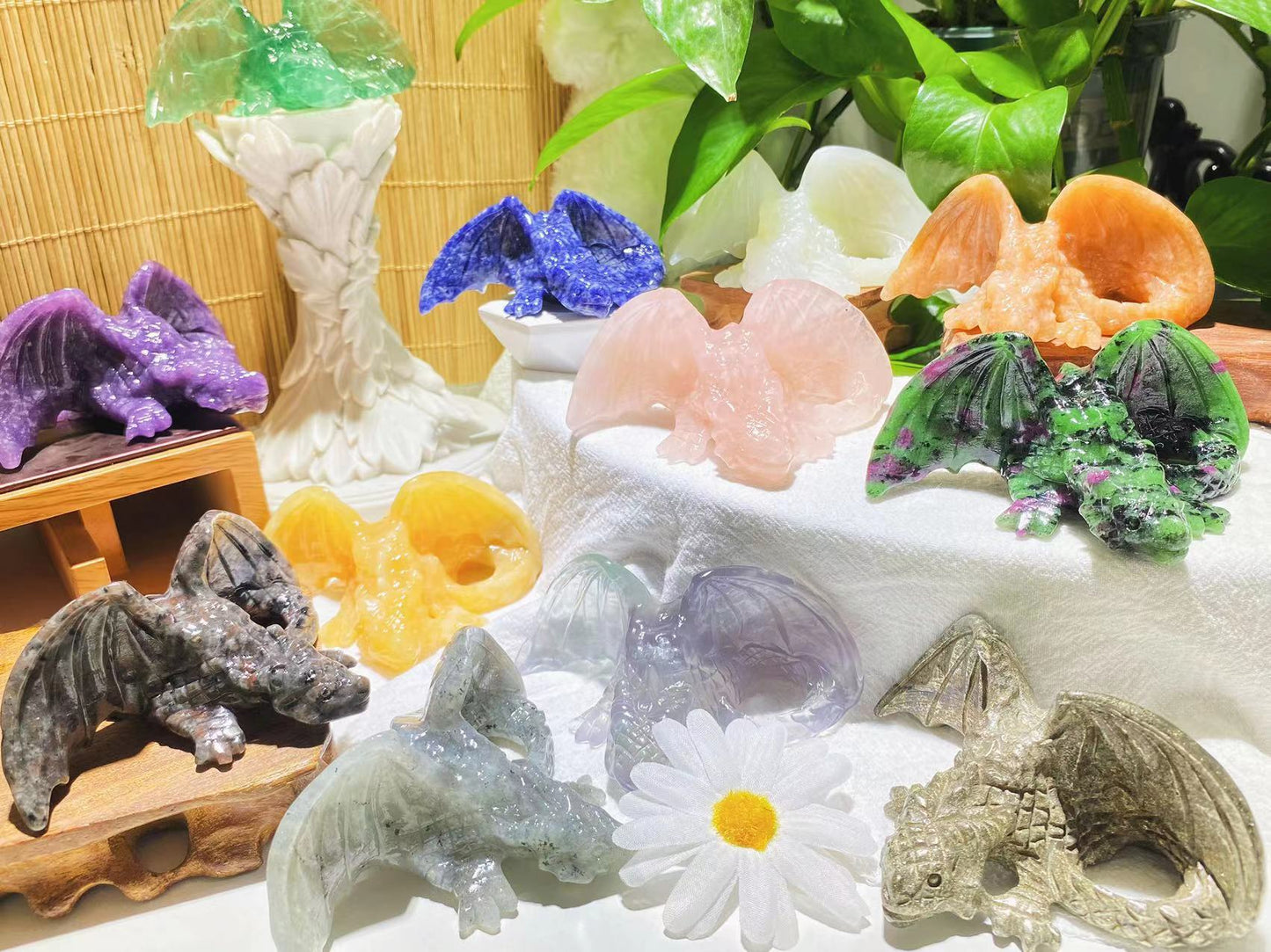 Crystal flying dragon carvings