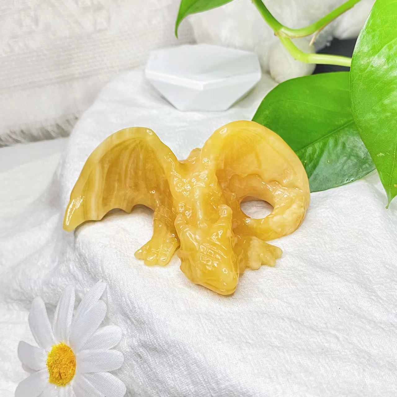 Crystal flying dragon carvings