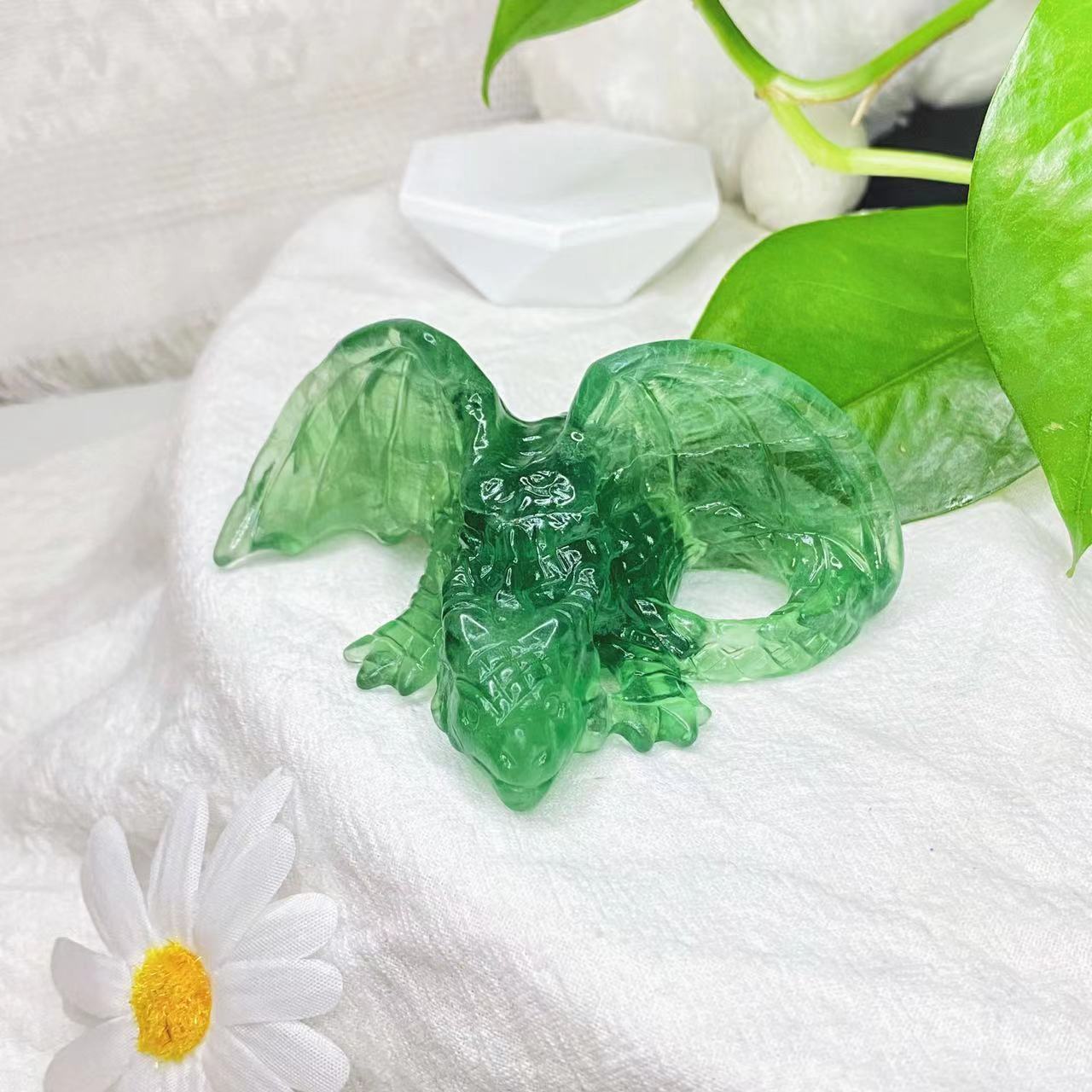 Crystal flying dragon carvings