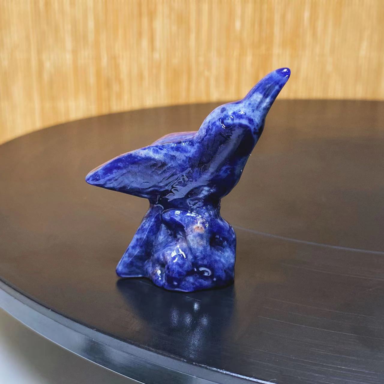 Crystal hummingbird carvings