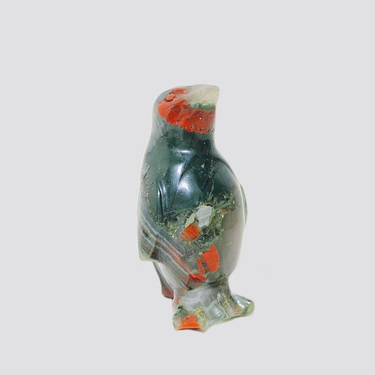 Crystal penguin carvings