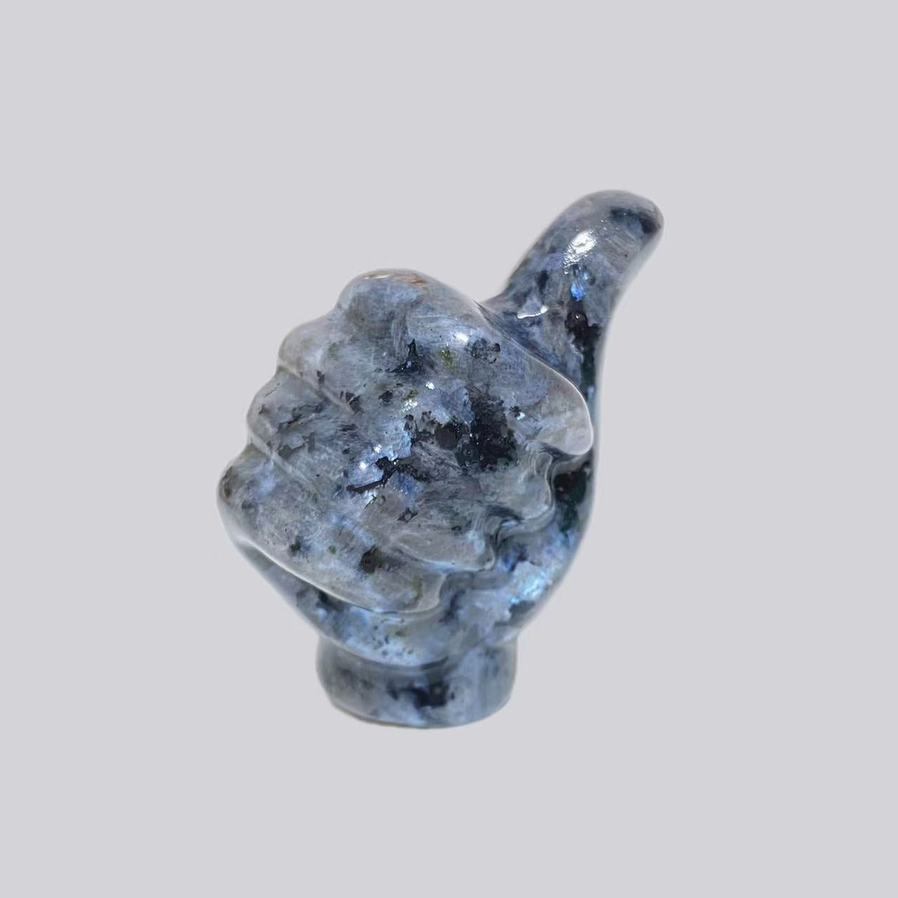 Crystal thumb small carvings