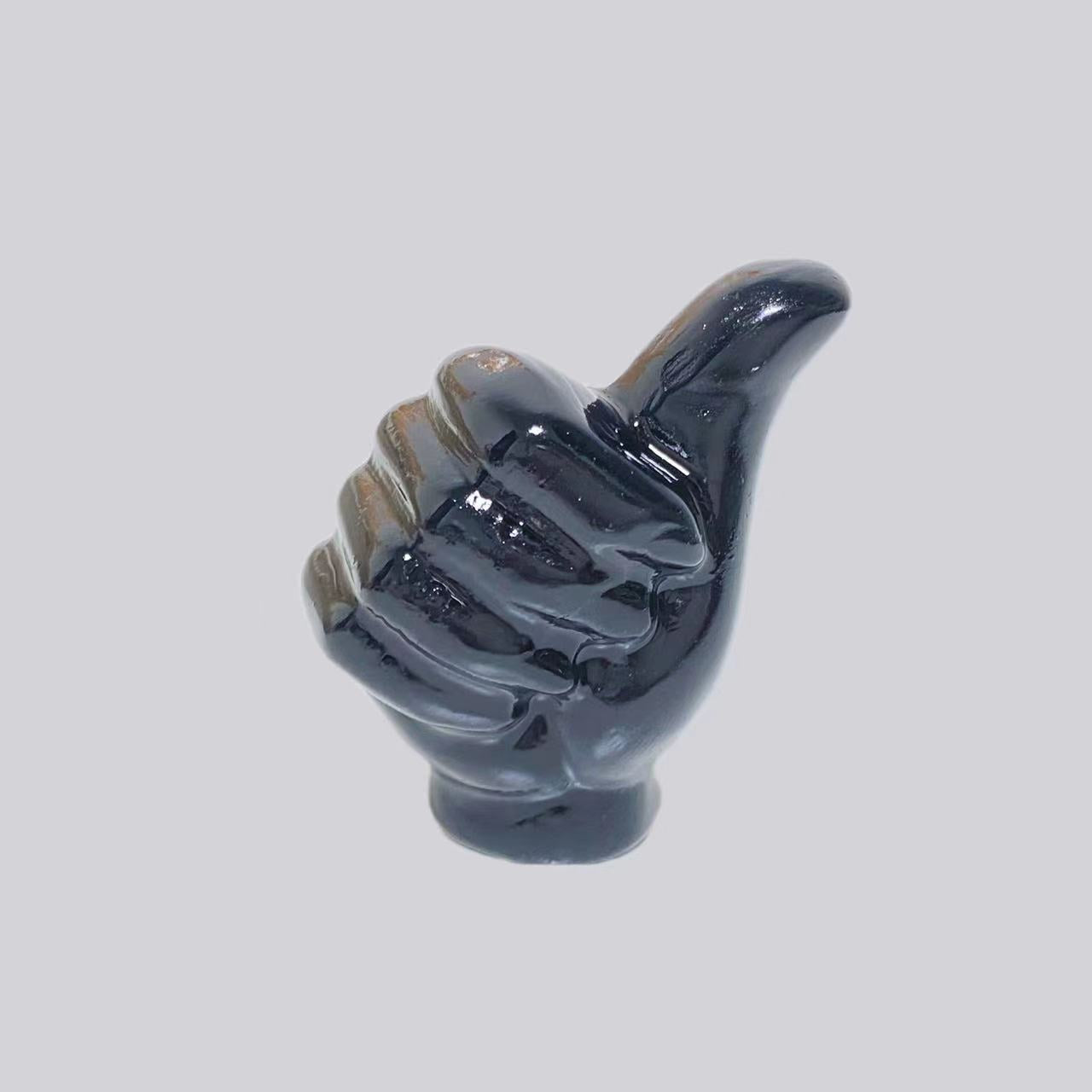 Crystal thumb small carvings