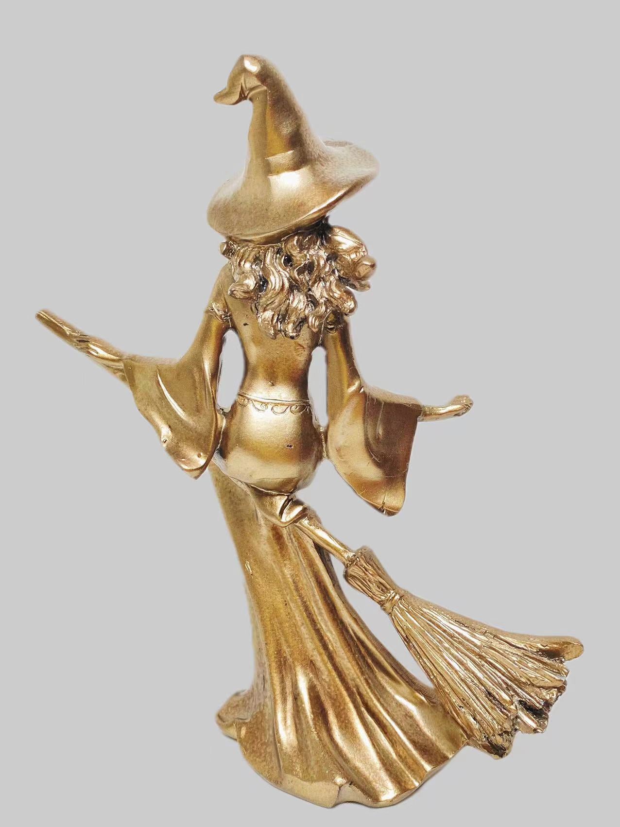 resin witch carving