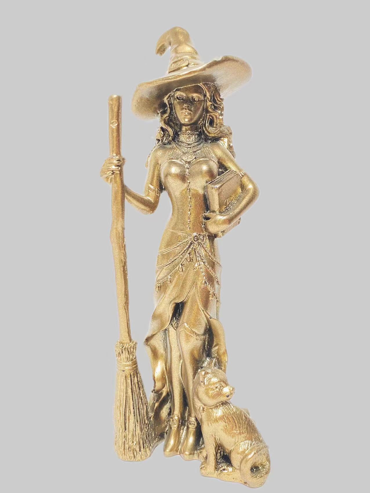 resin witch carving