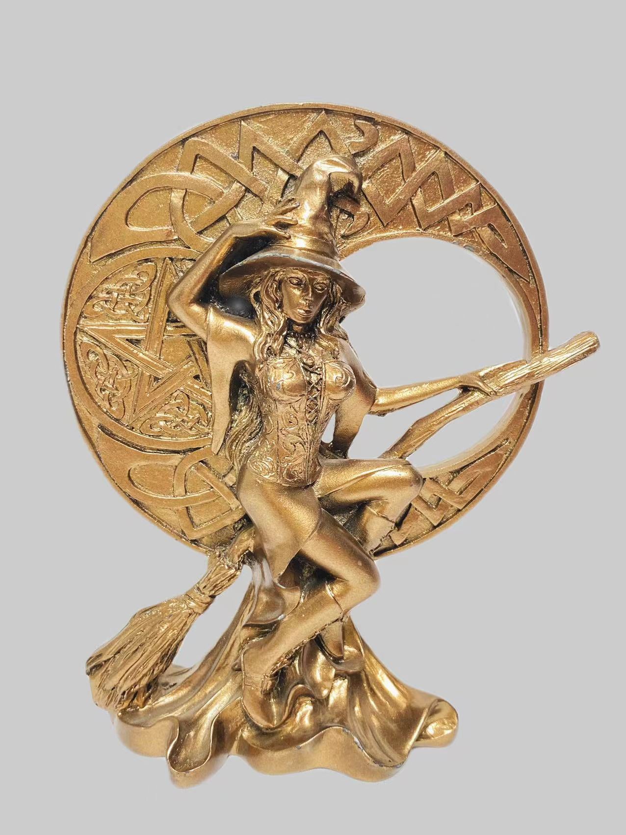 resin witch carving