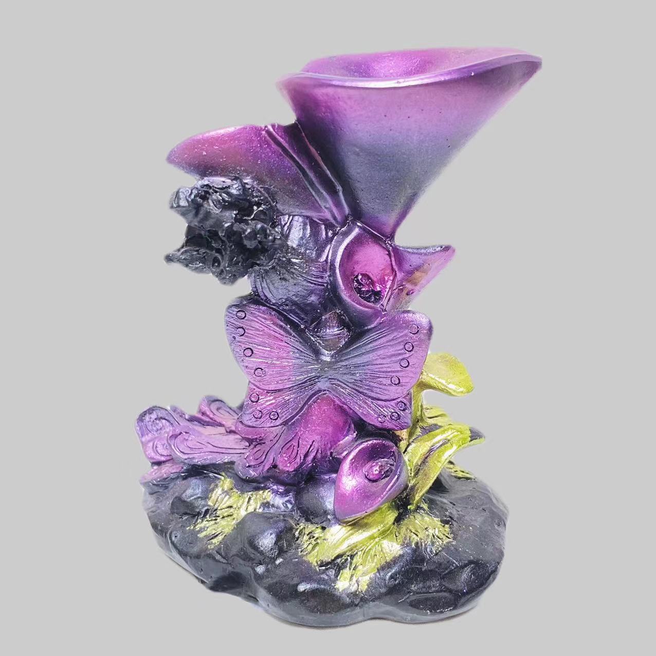 Resin fairy sphere stand