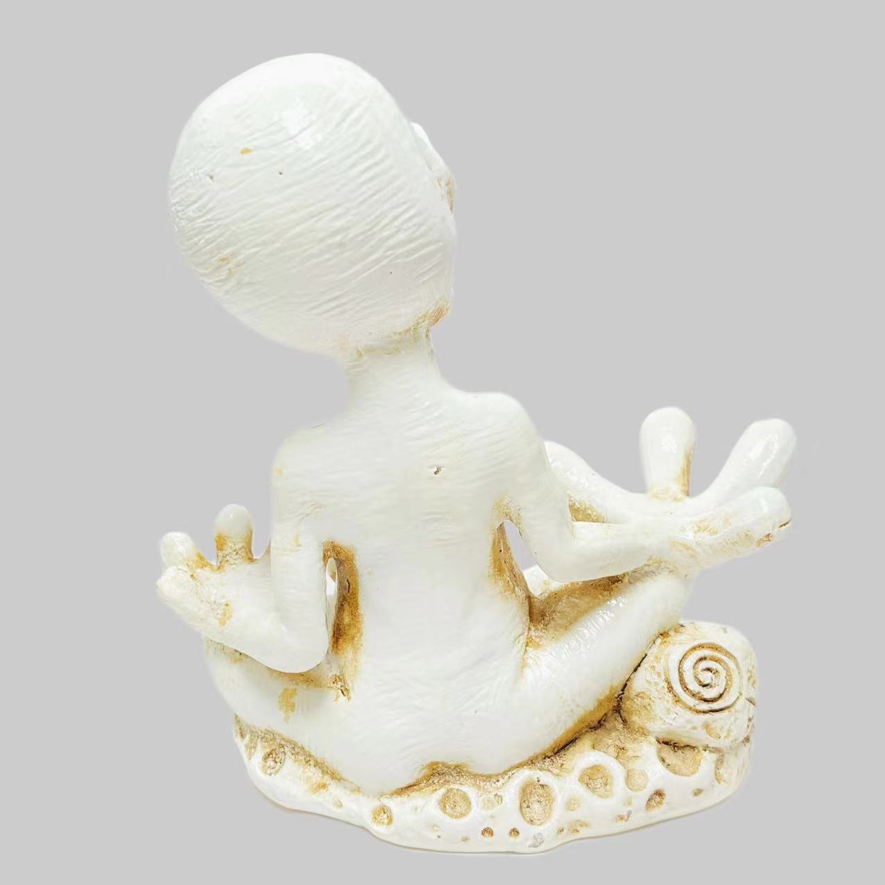 Resin Alien double spheres stand
