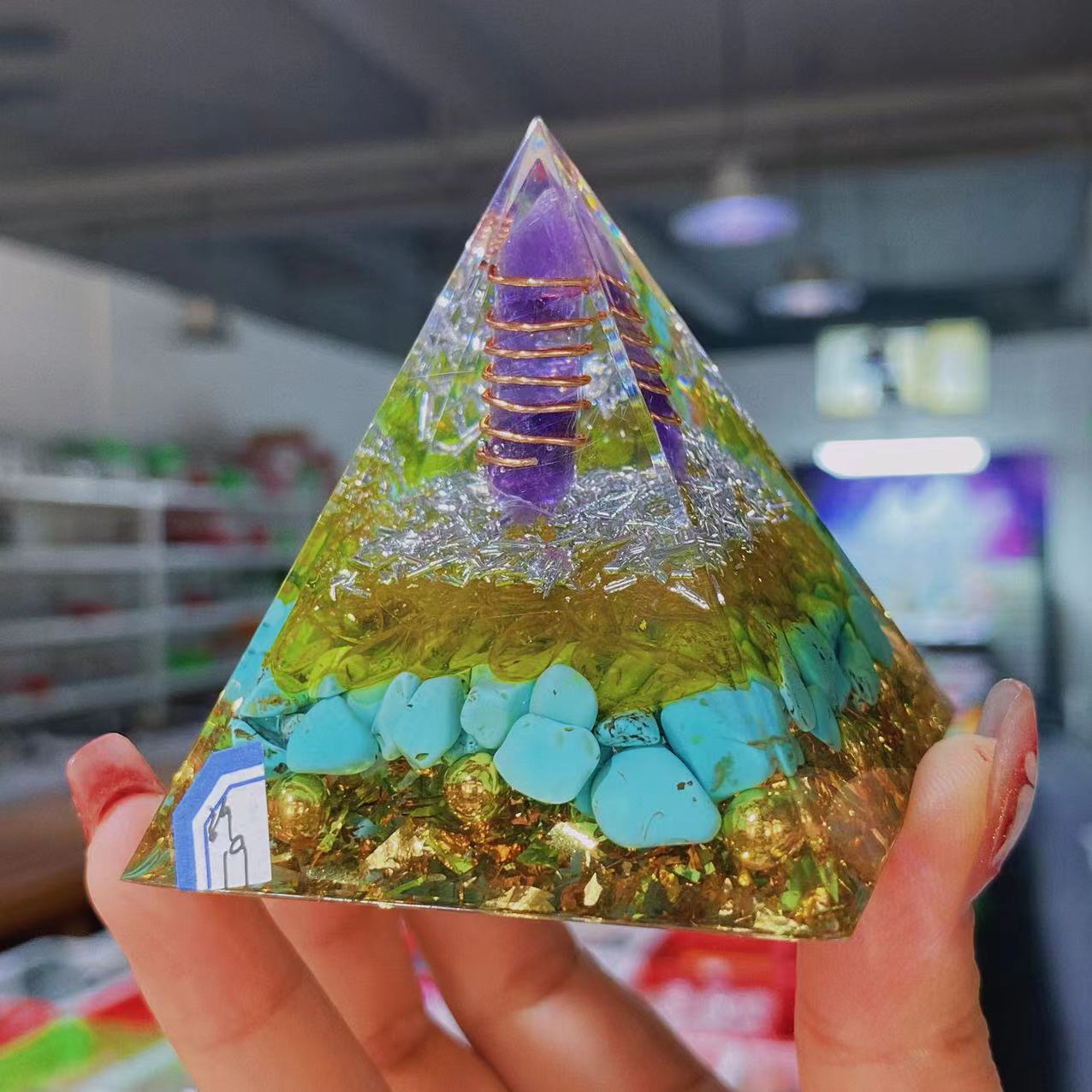 Resin chips orgonite pyramid