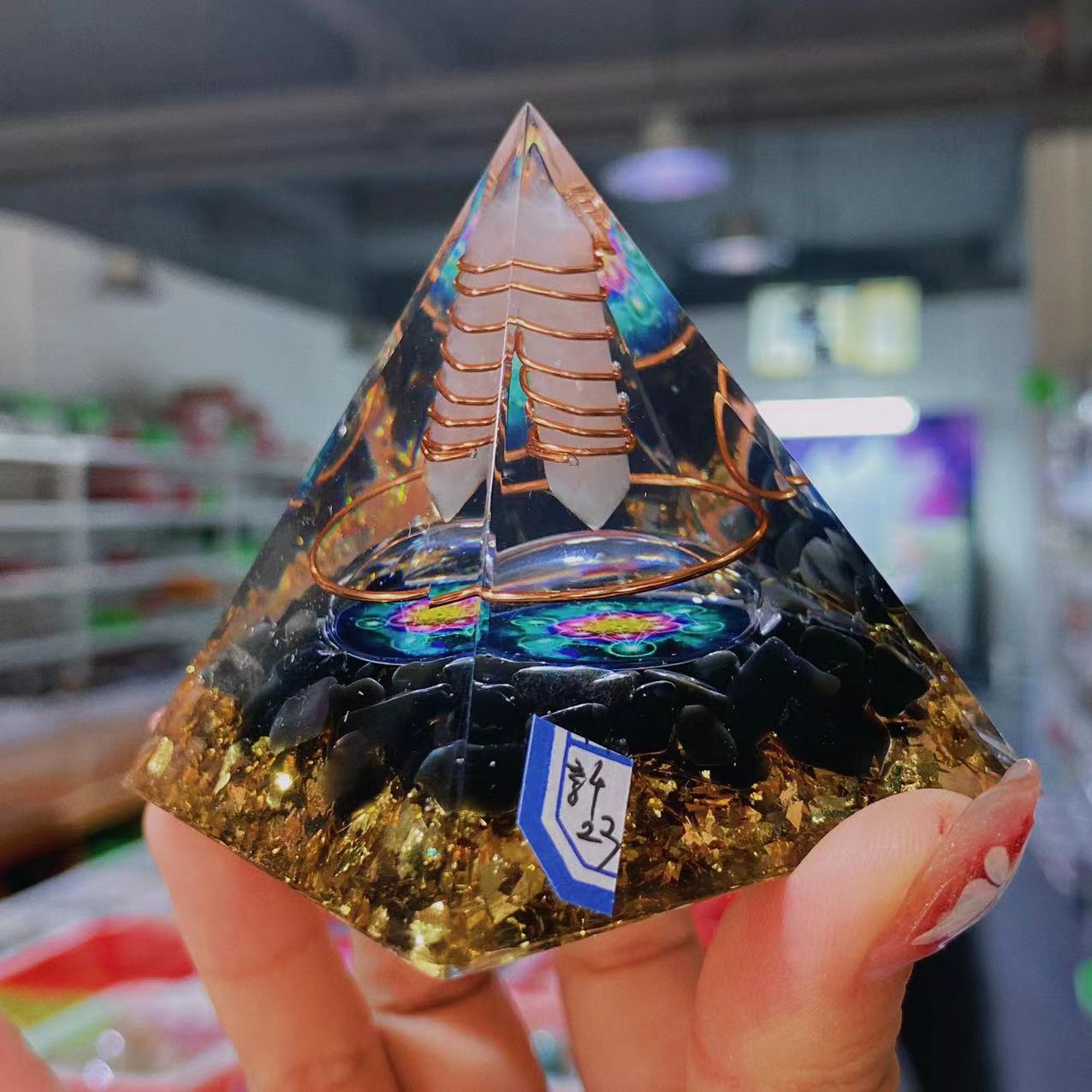 Resin chips orgonite pyramid
