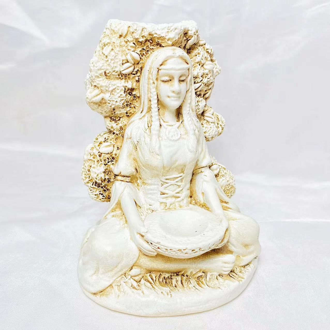 Resin tree spirit sphere stand