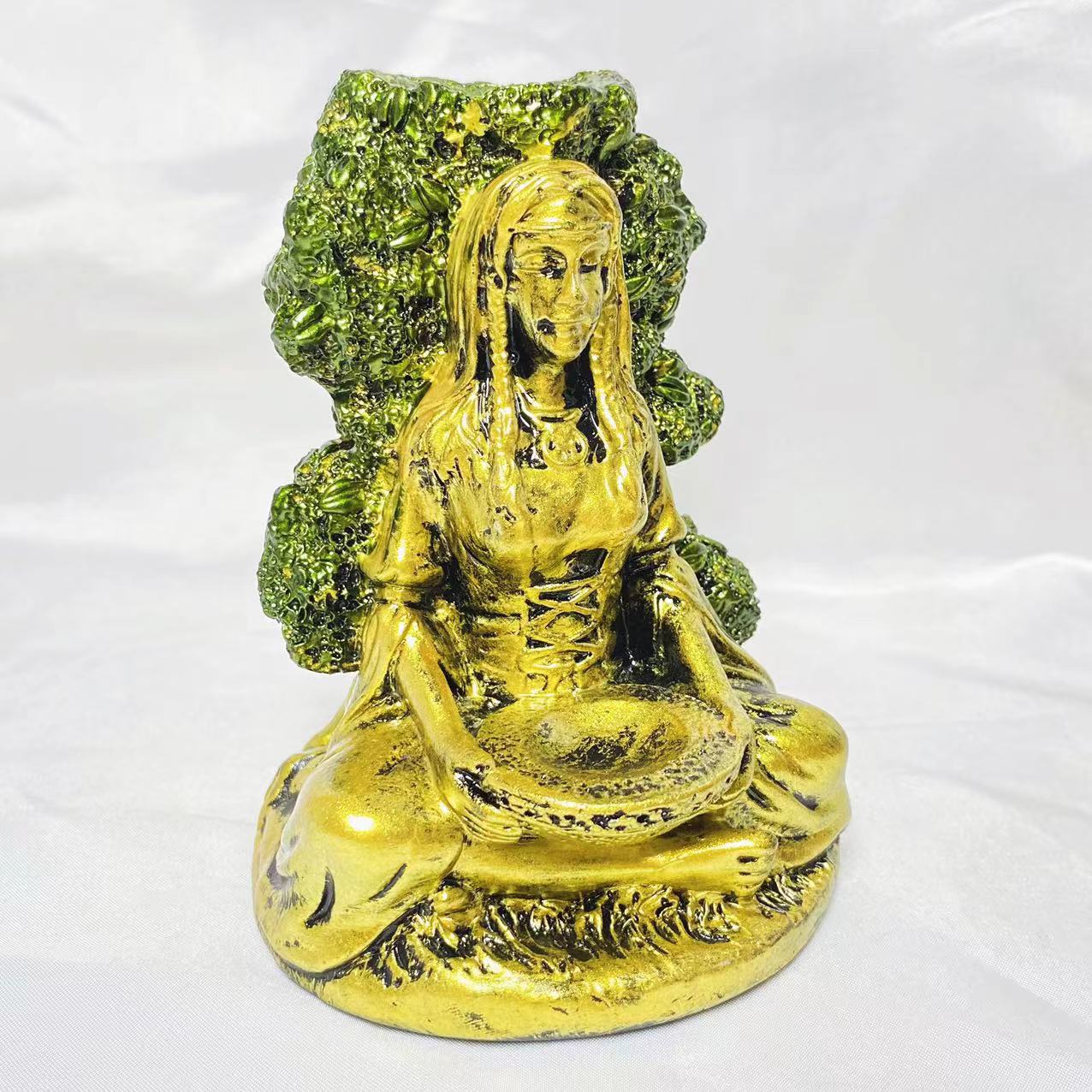 Resin tree spirit sphere stand