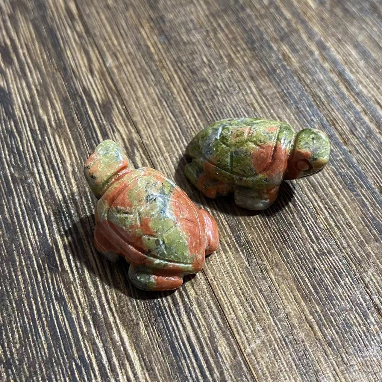 mini turtle carvings