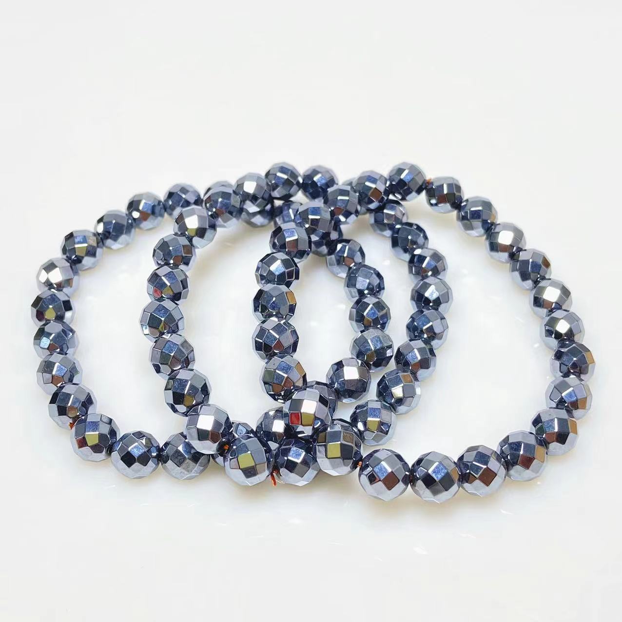 Terahertz faceted bracelet