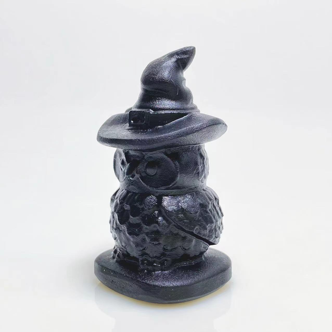 Black obsidian witch hat owl carving