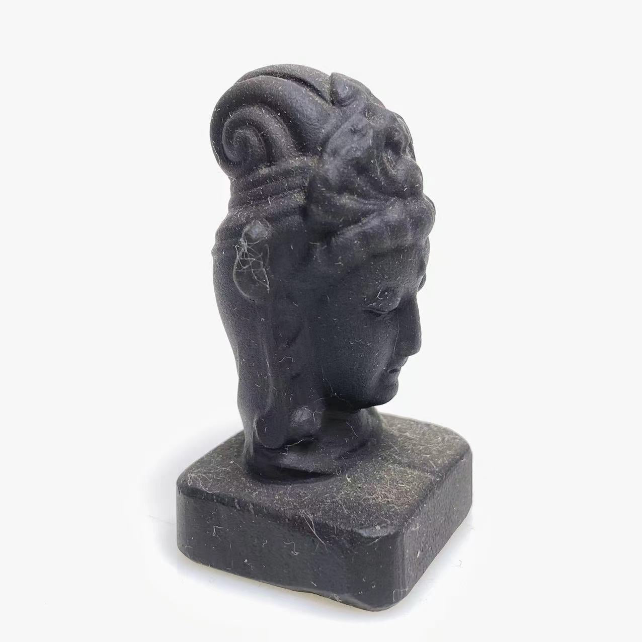 Black obsidian guanyin head carving