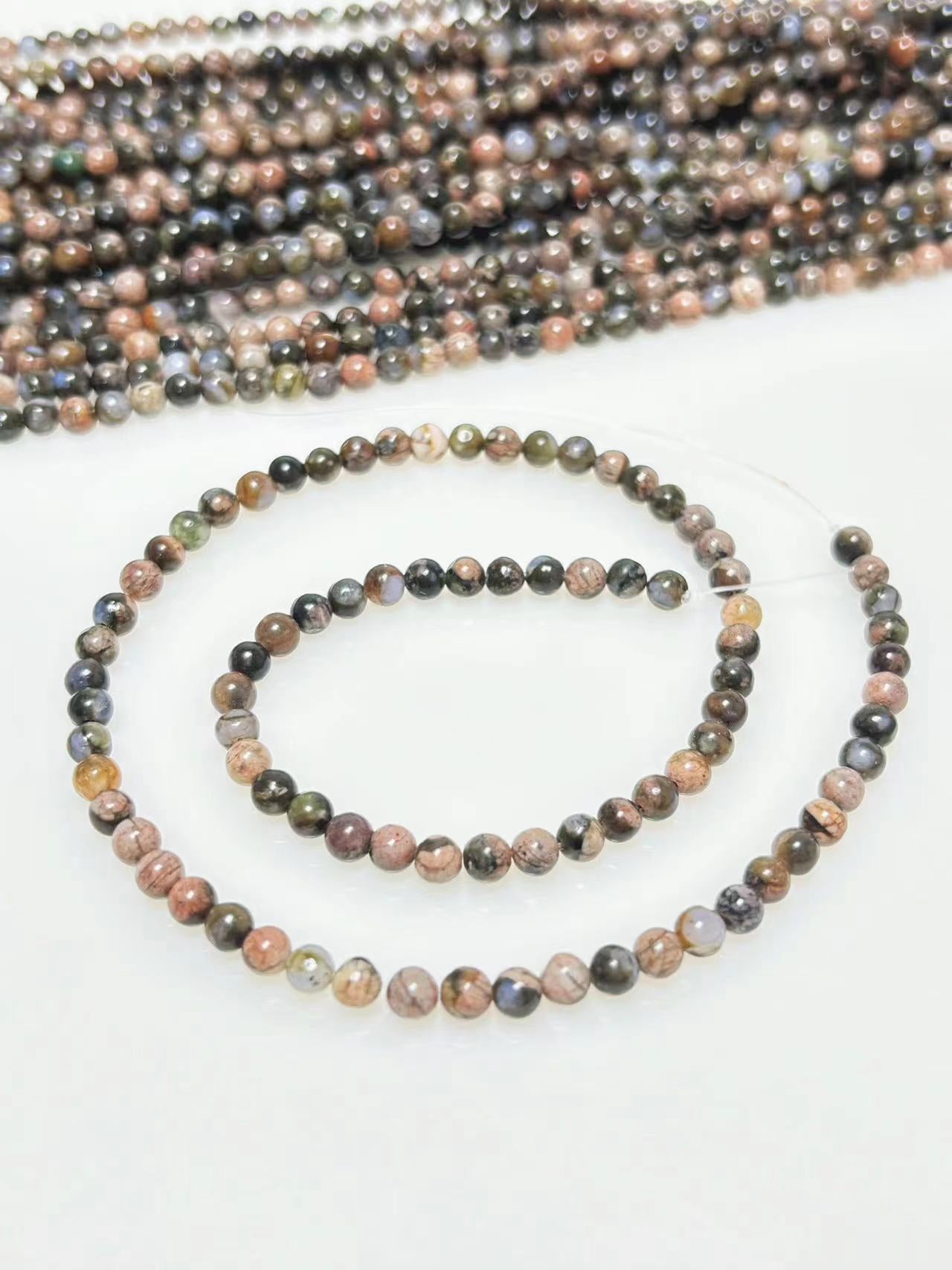4mm Que sera beads strand