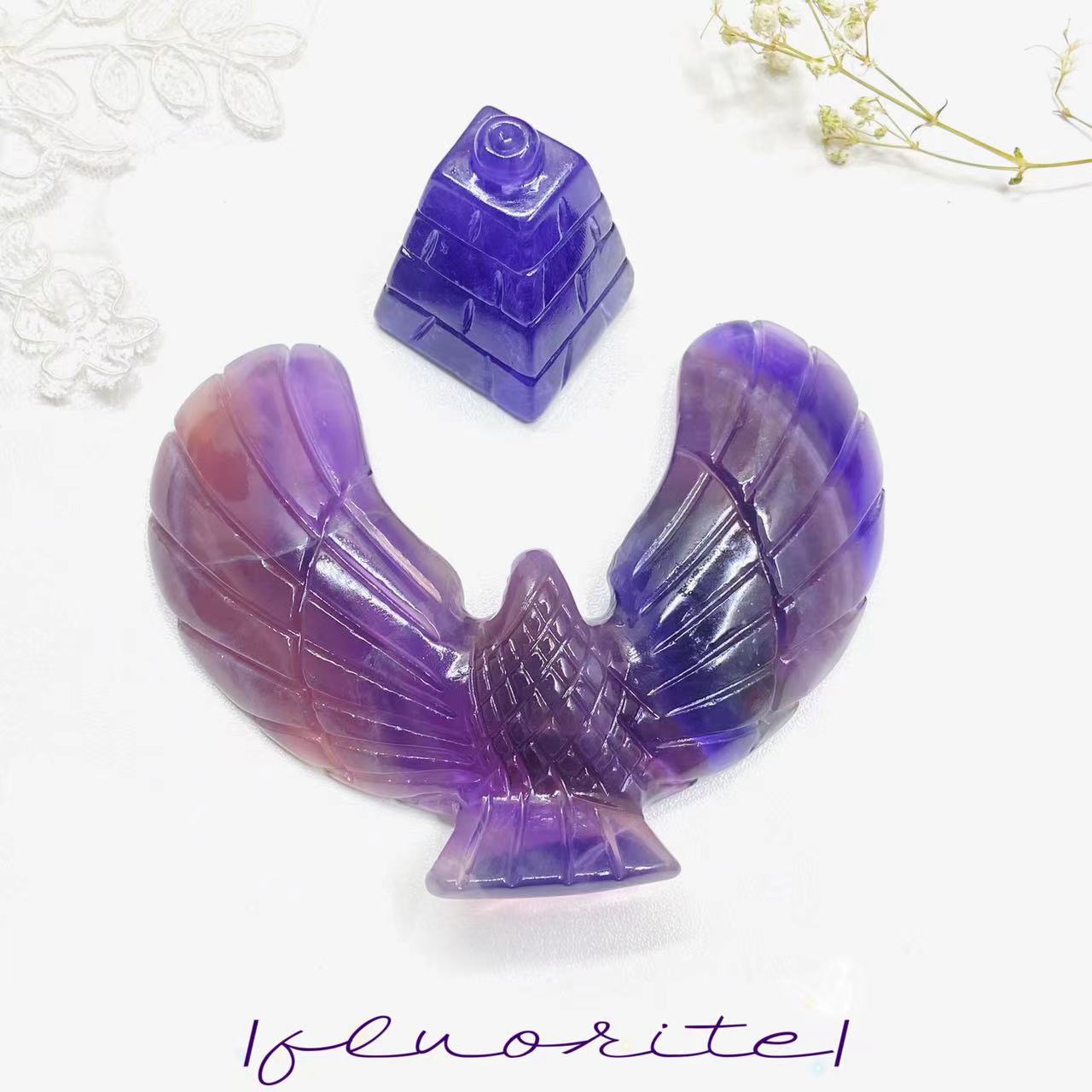 Spin eagle carving with base one set