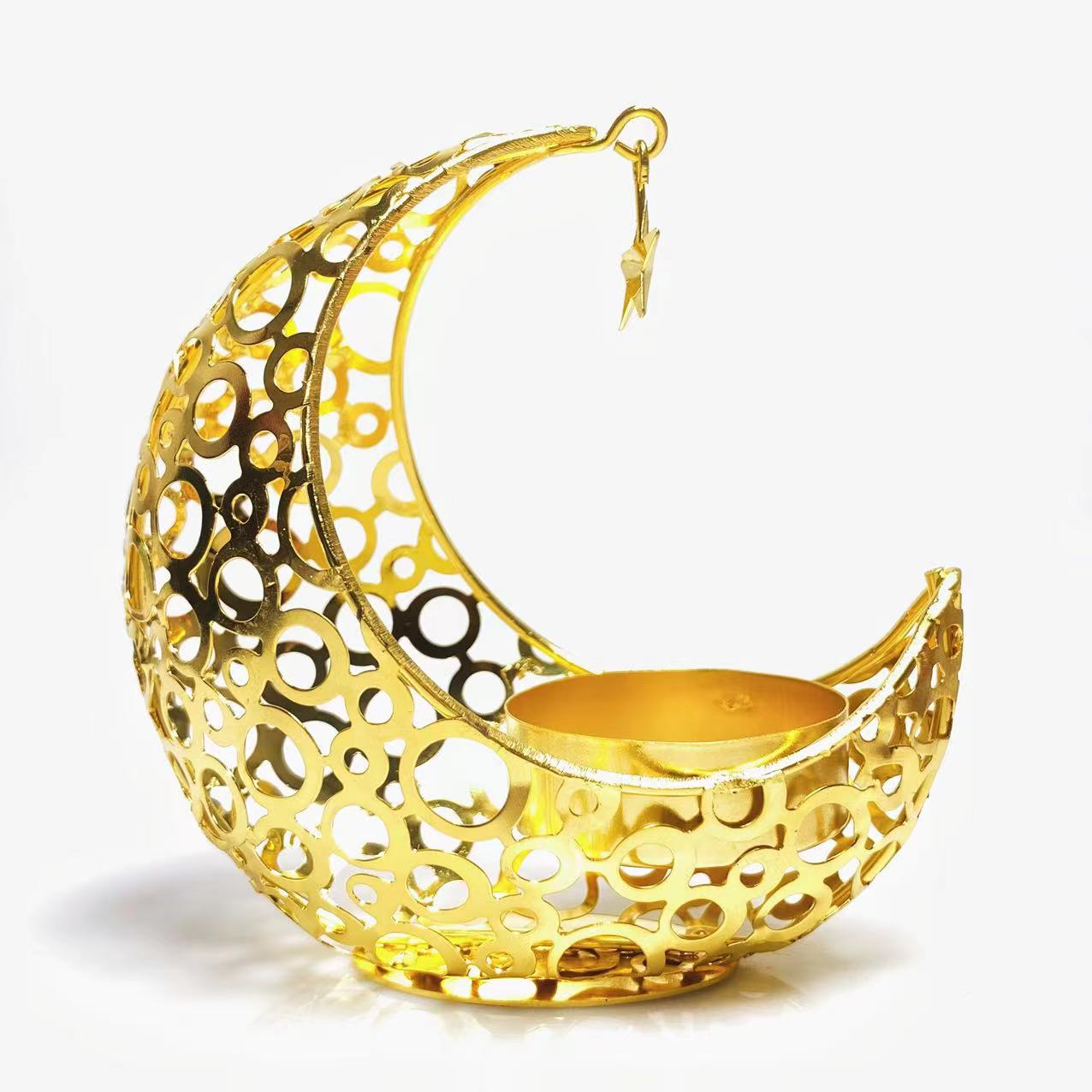 Metal moon candle holder