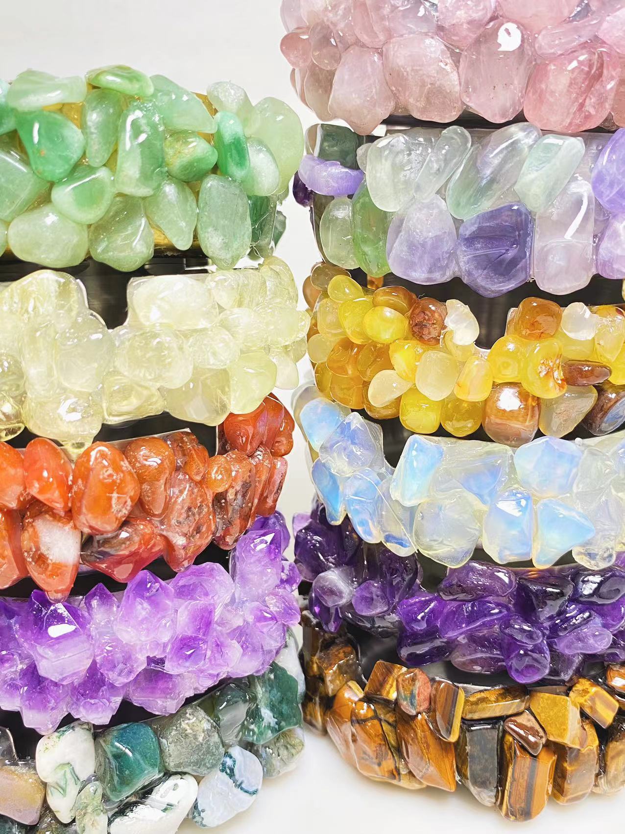 Crystal chips ashtray