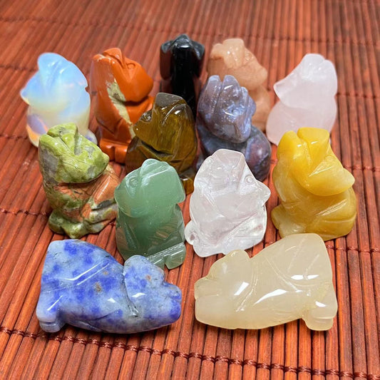 Mini crystal wolf carvings