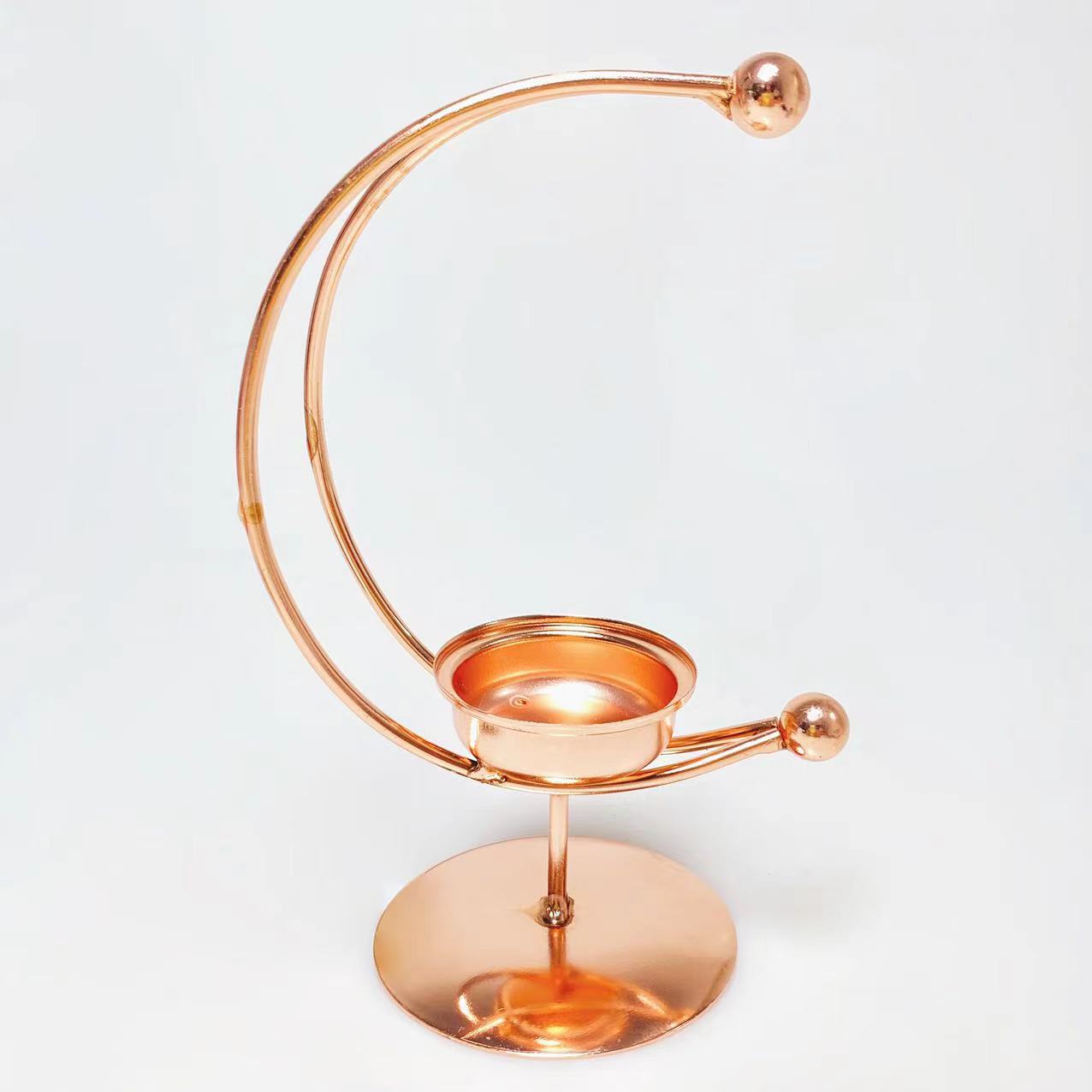 Metal moon candle holder