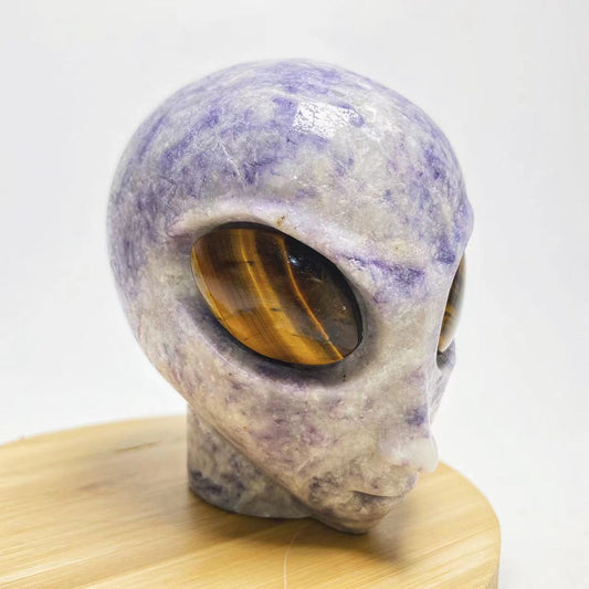 New alien head with tigers eye eyes