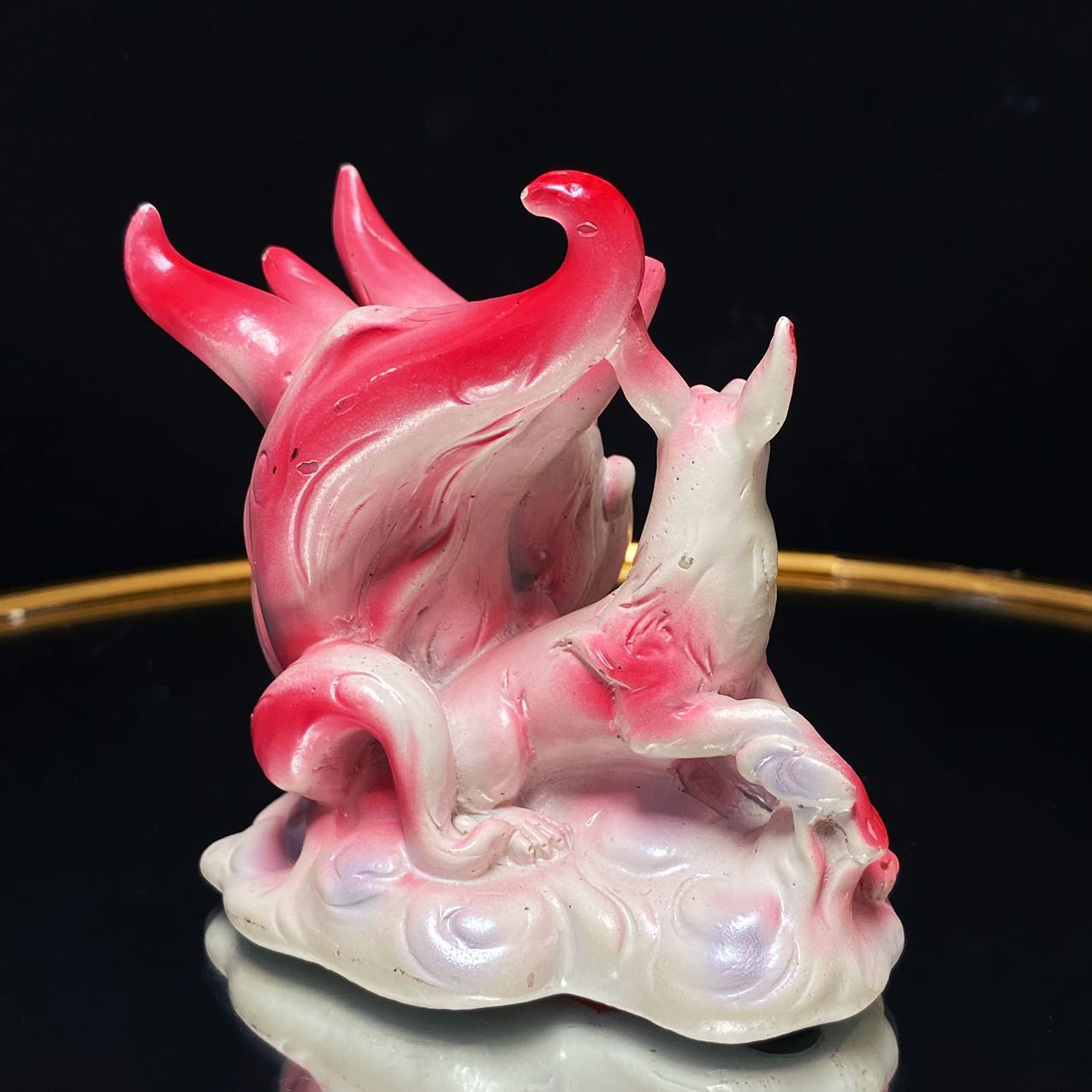 Resin nine tails fox sphere stand