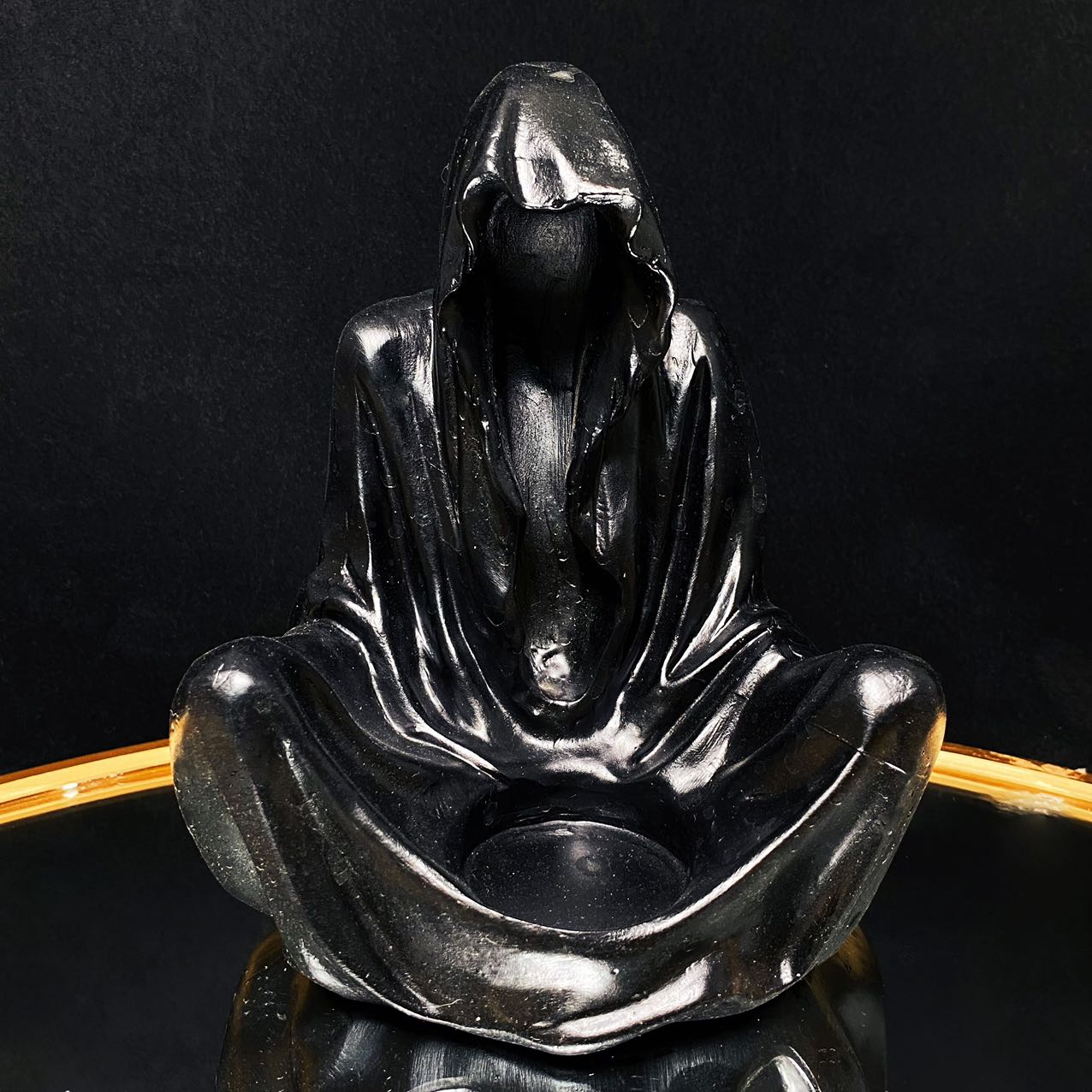 Resin sitting reapper