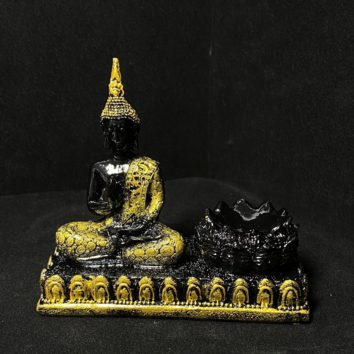 Resin buddha lotus sphere stand