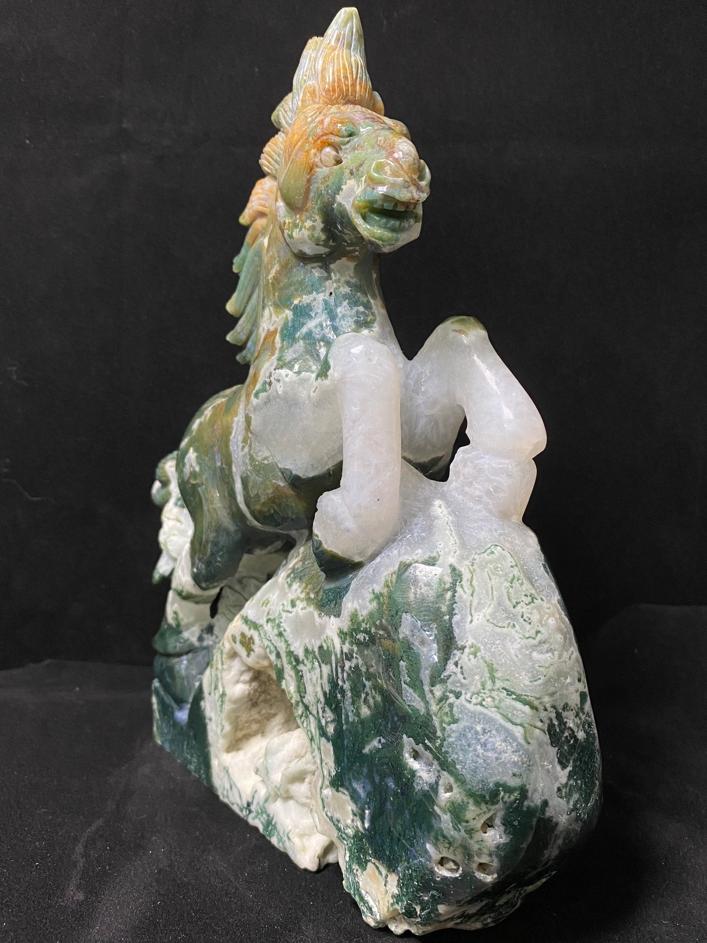 Moss agate horse #2573