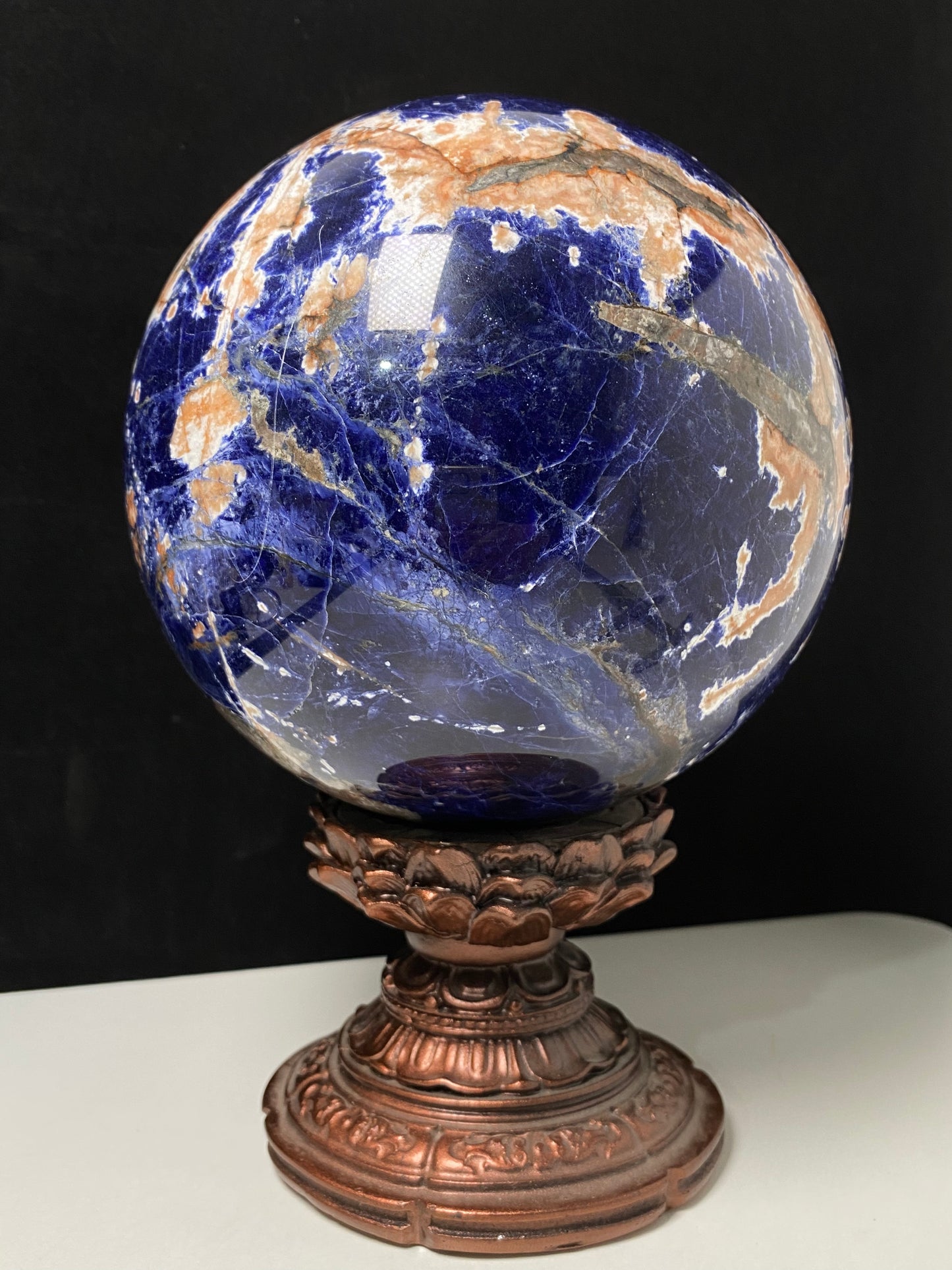 Sodalite sphere