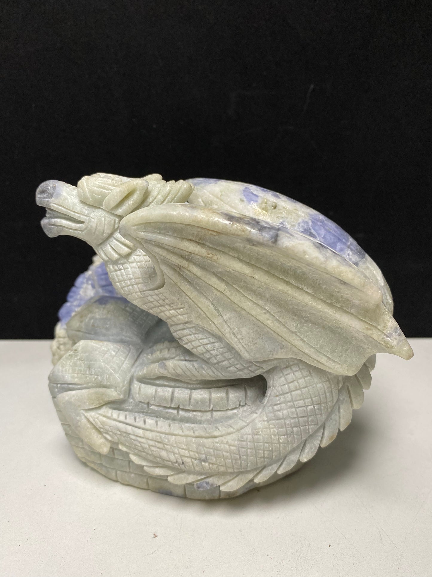 Hackmanite flying dragon#2094