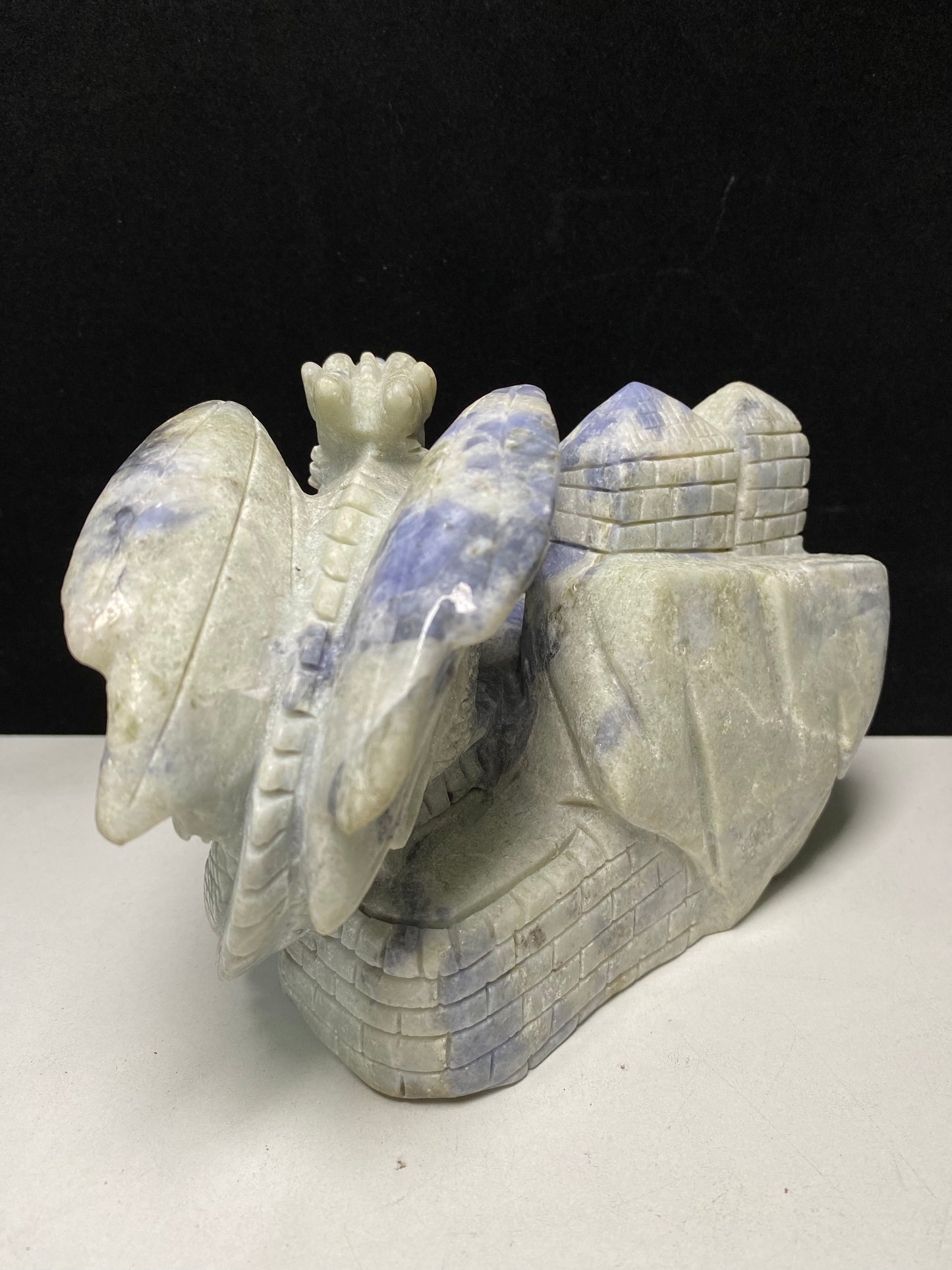 Hackmanite flying dragon#2094