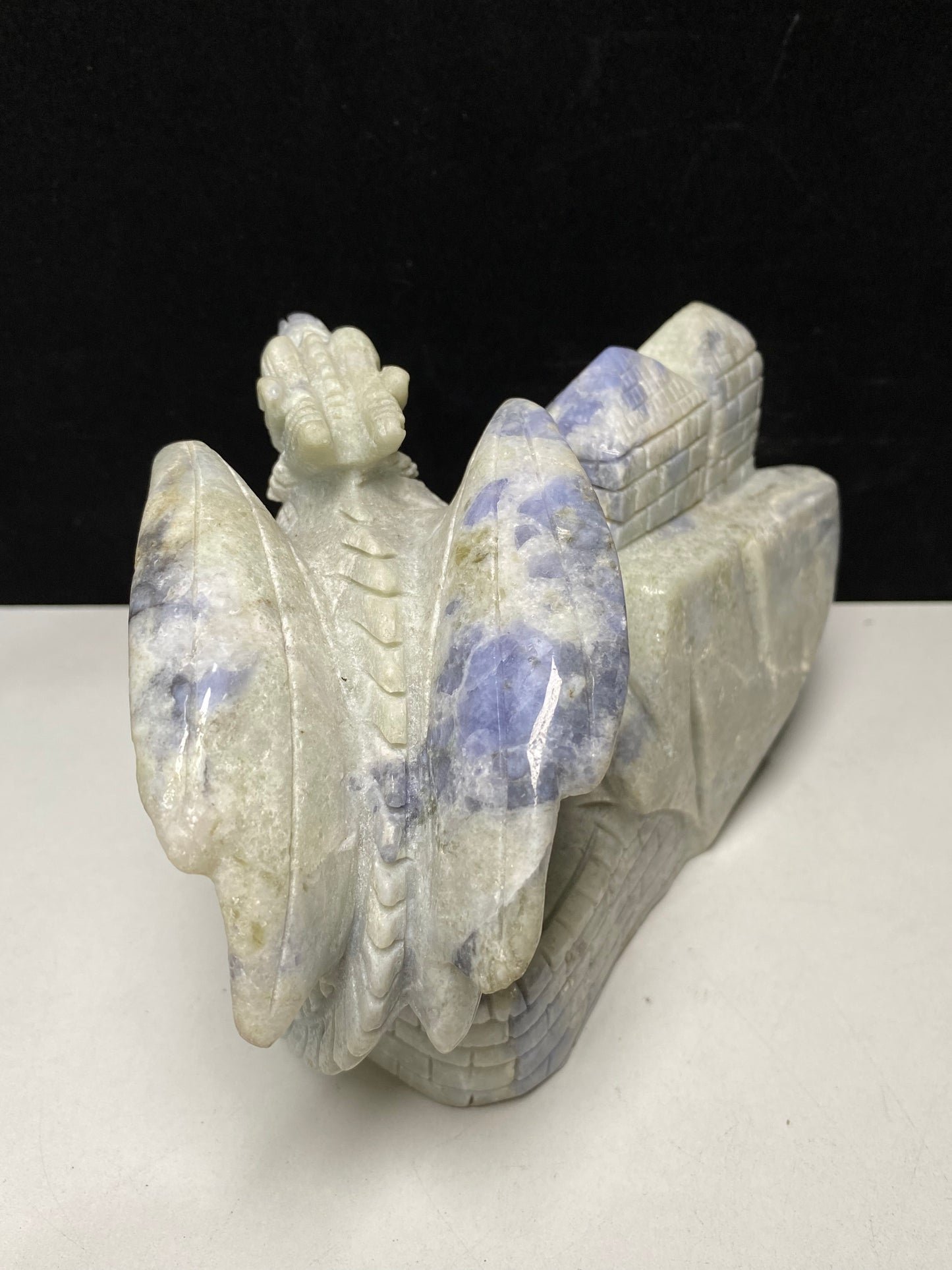 Hackmanite flying dragon#2094