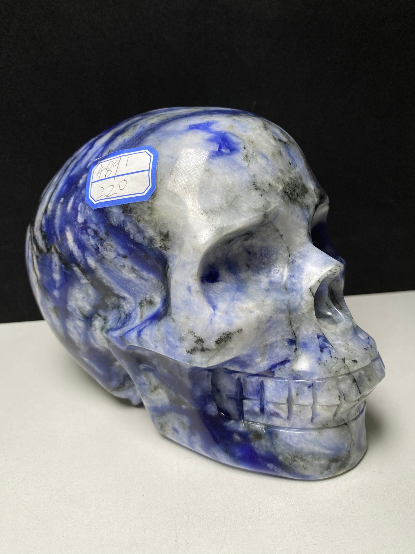 051-Dumortierite skull #4891