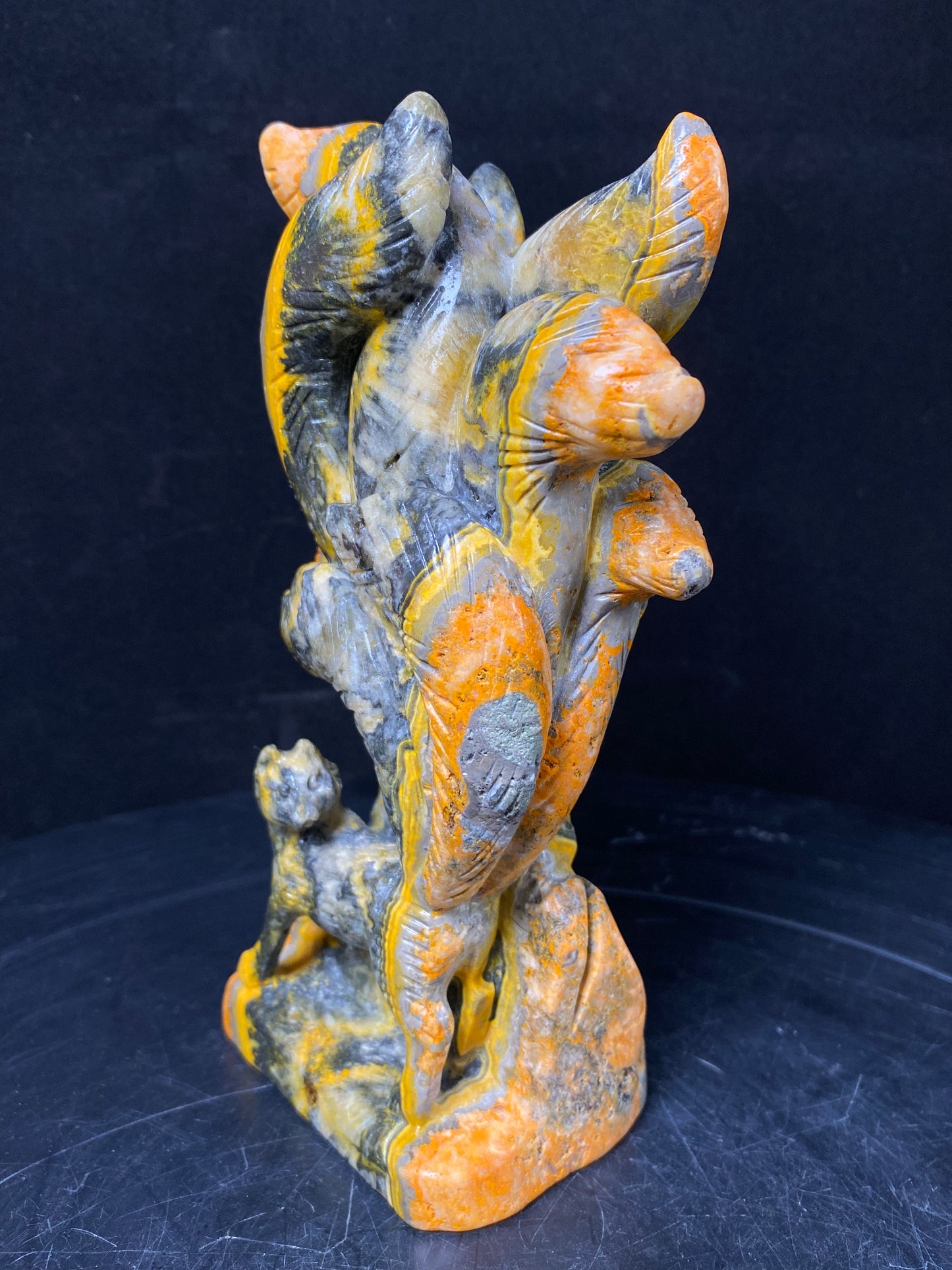 Bumble bee jasper nine tails fox #0776