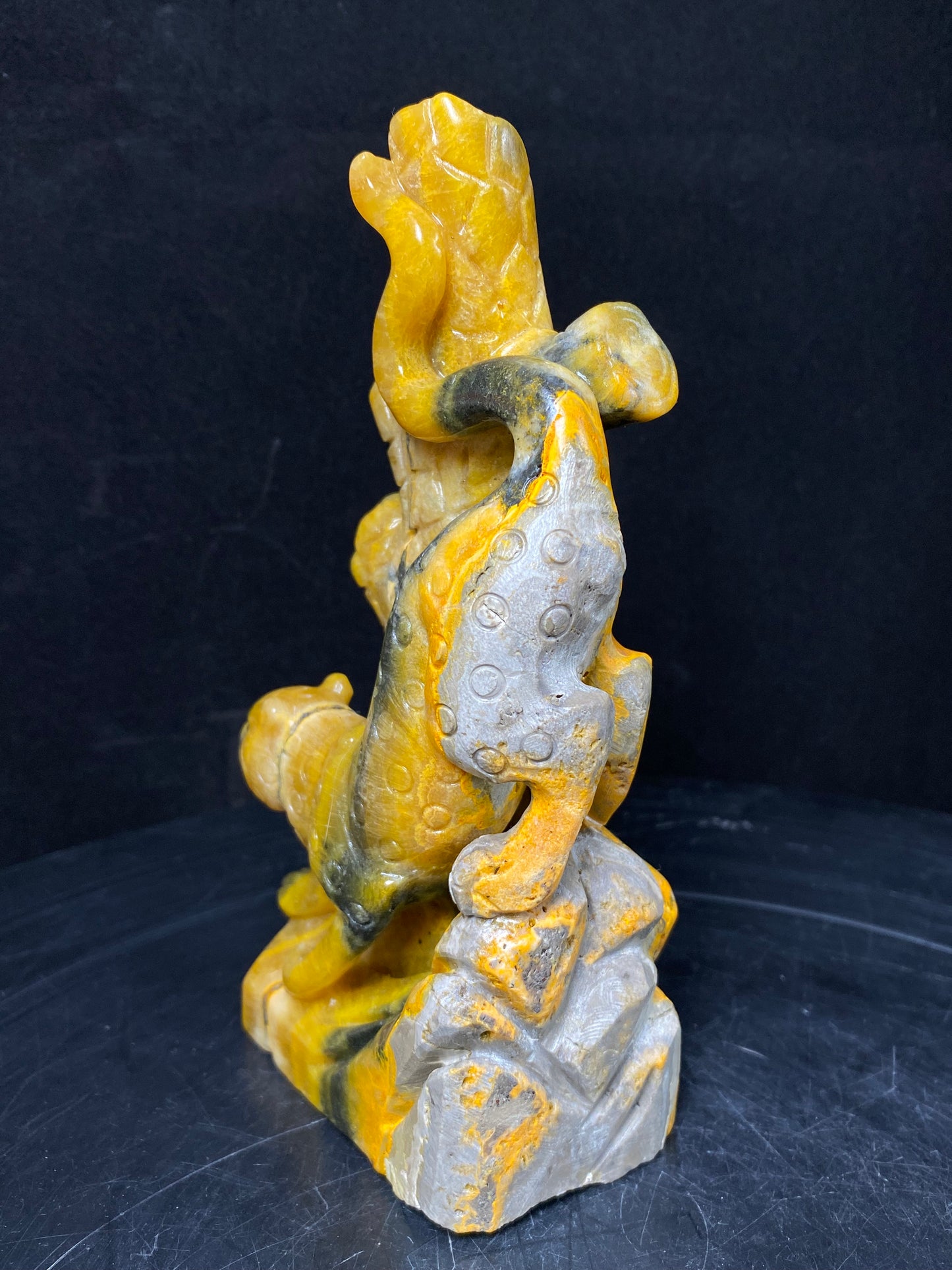 131-Bumble bee jasper leopard carving #0757