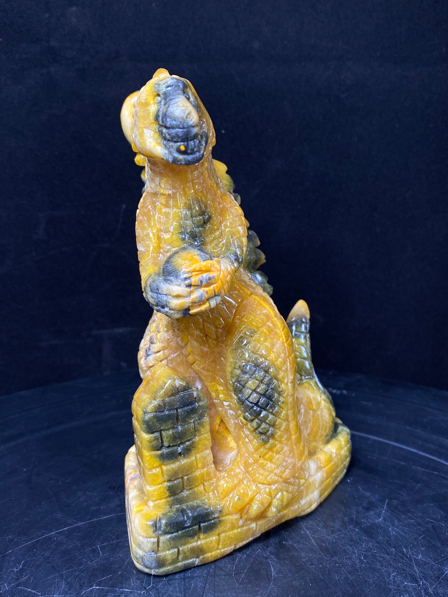 133-Bumble bee jasper dinosaur carving #1024