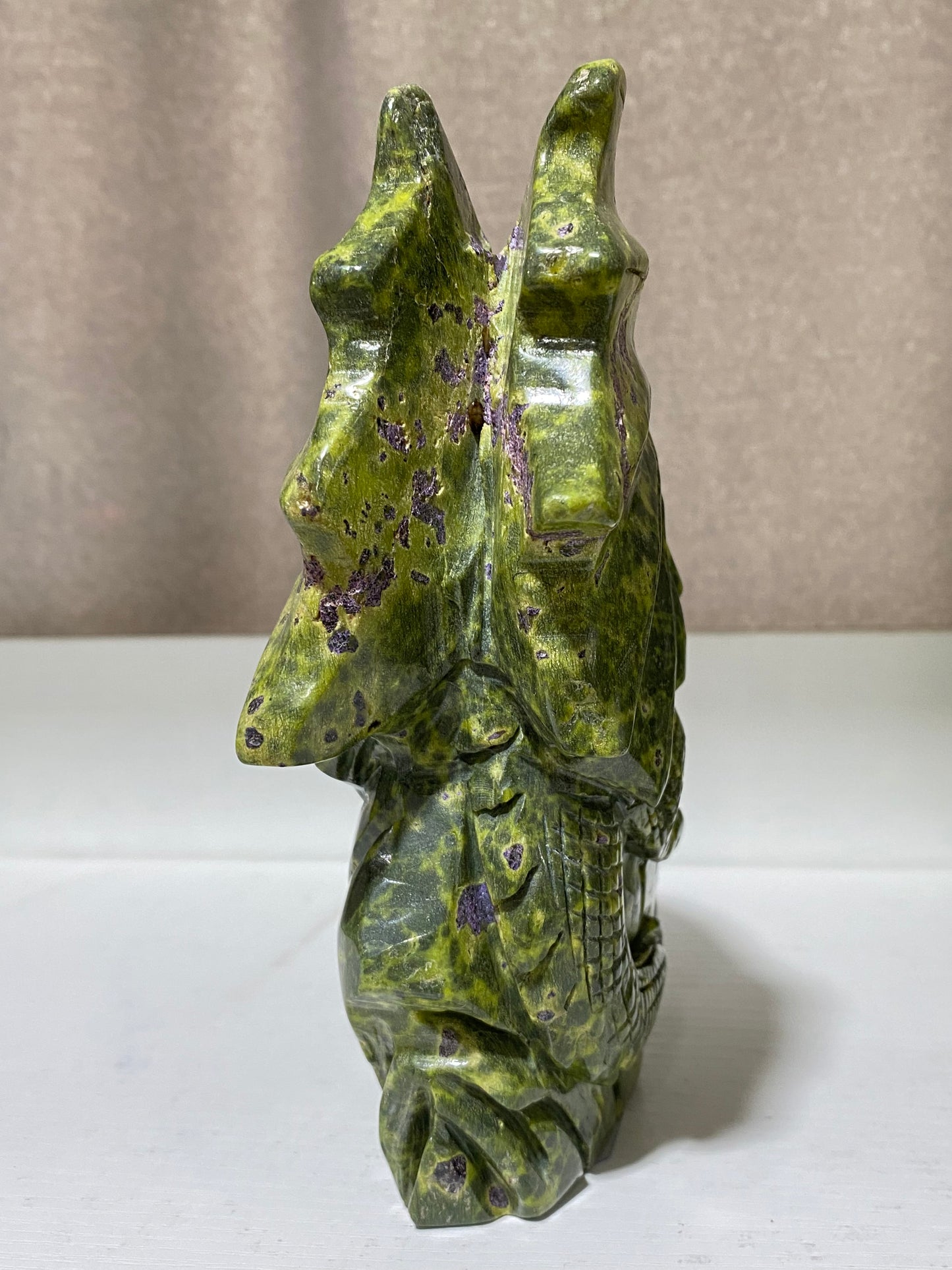Atlantisite flying dragon carving #1200