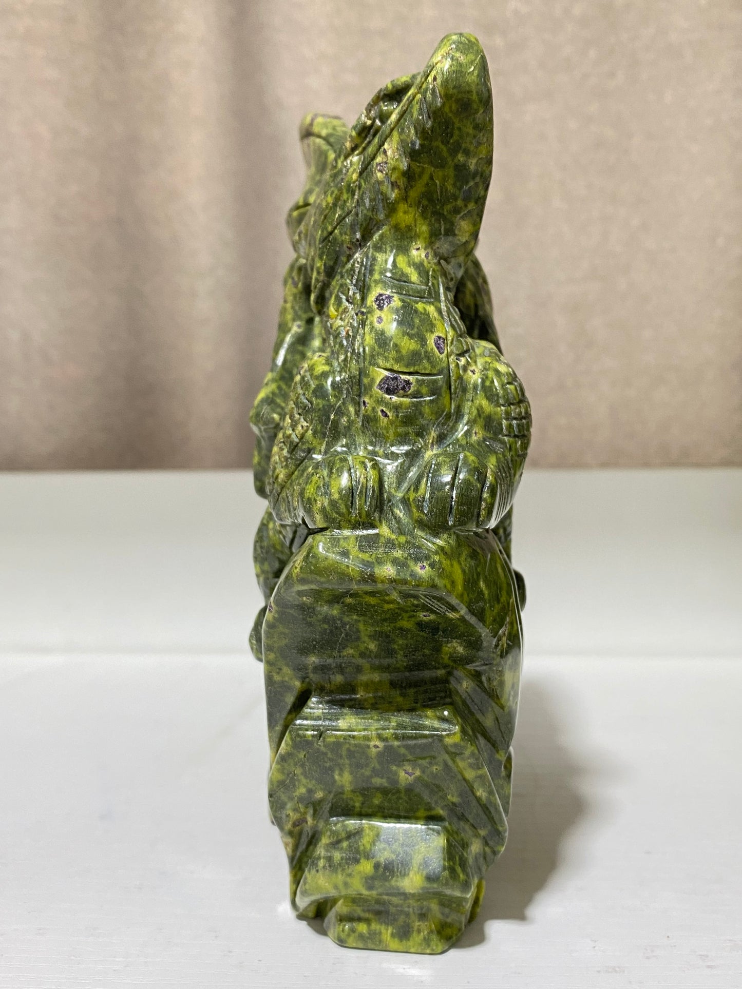 Atlantisite flying dragon carving #1200
