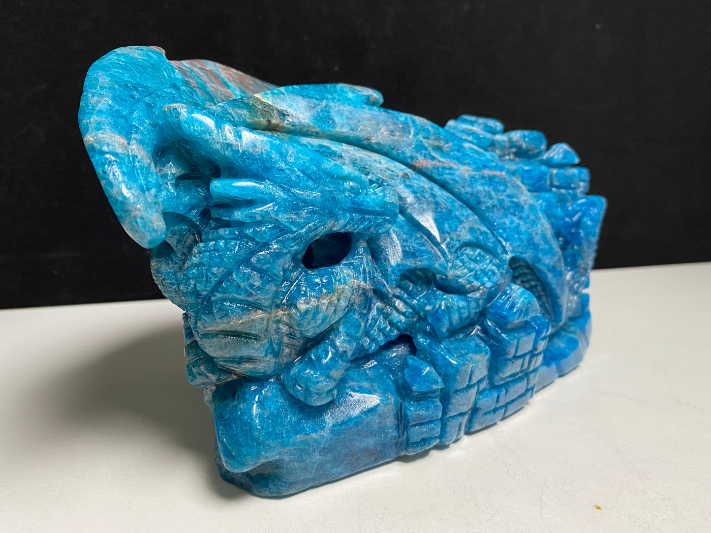 Blue apatite flying dragon on castle carving #2344