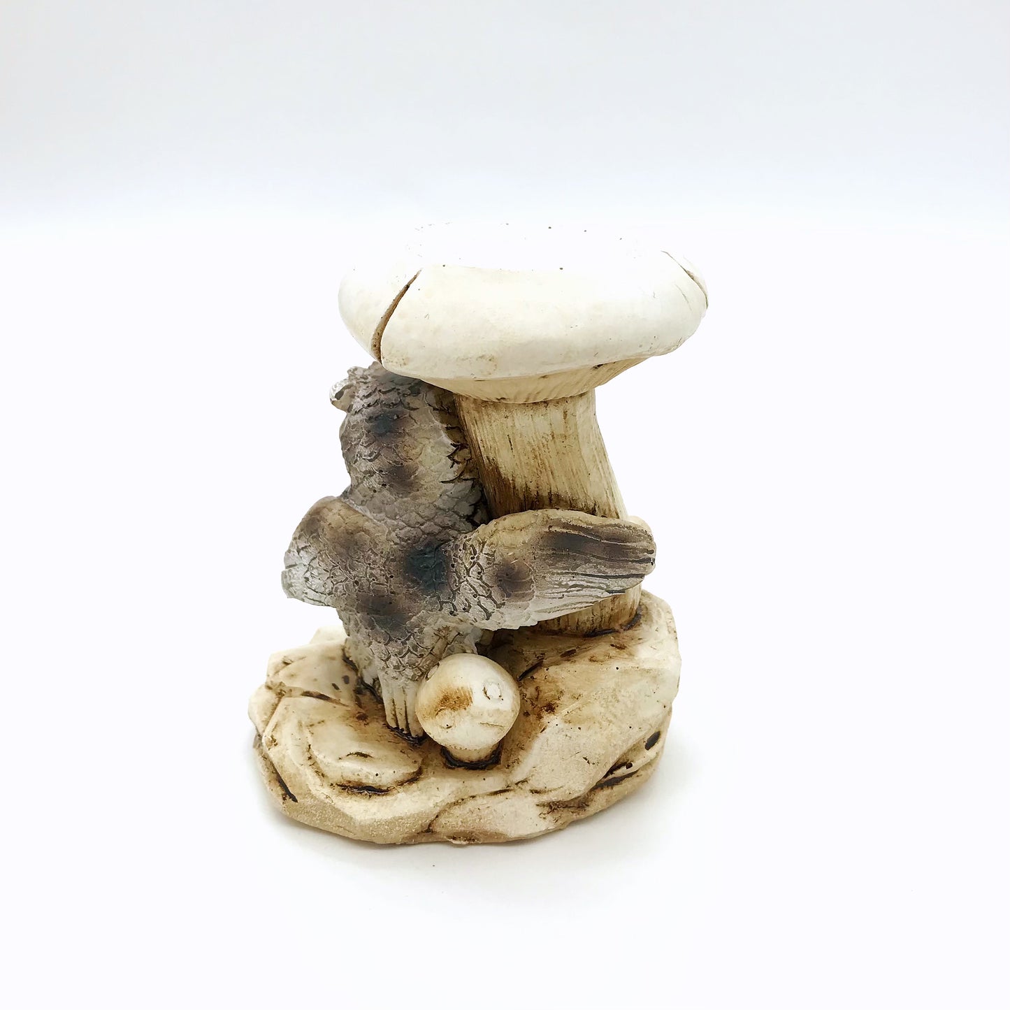 Resin Owl mushroom sphere stands