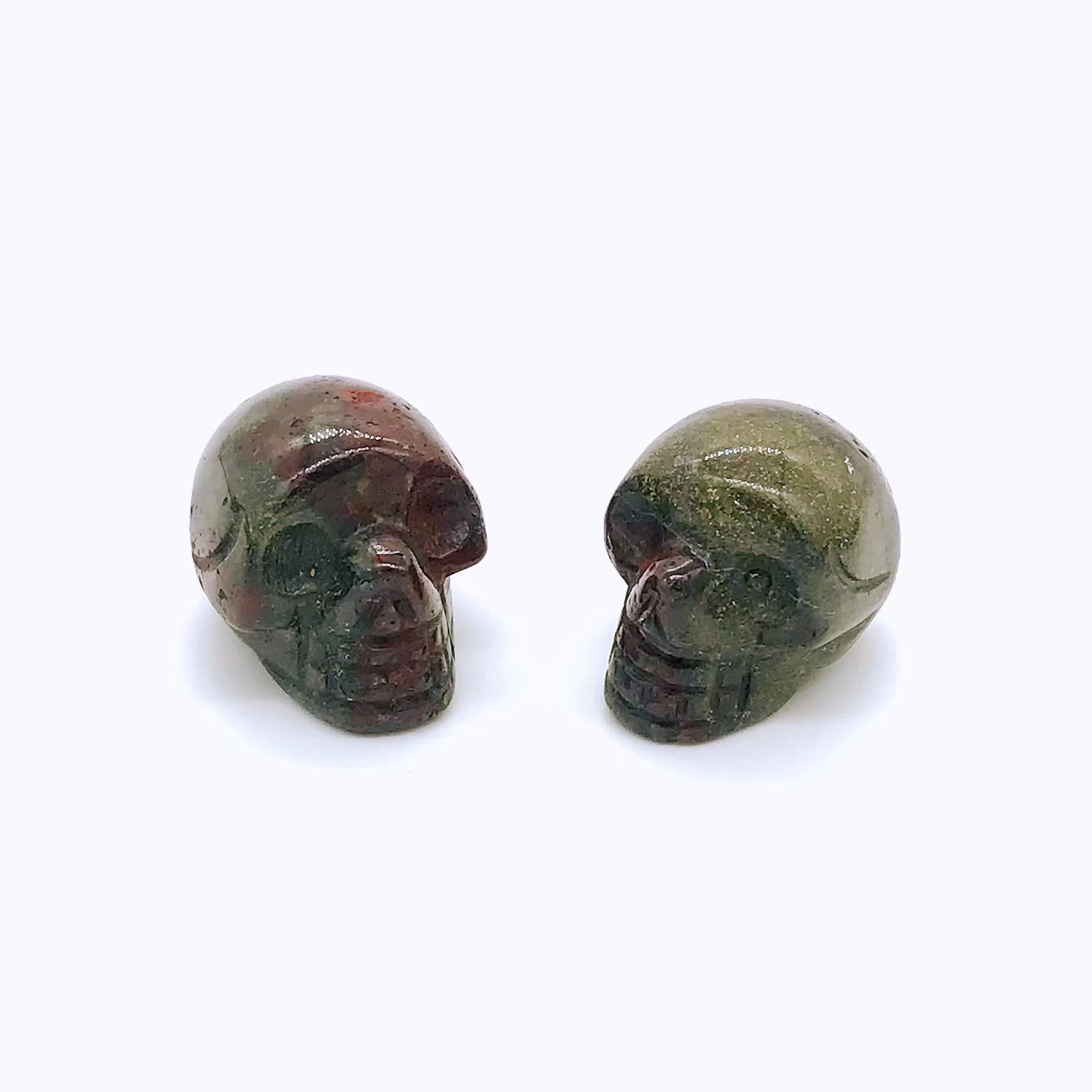 Crystal mini skulls carving