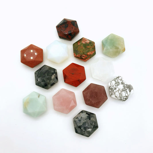 Crystal polygon carving