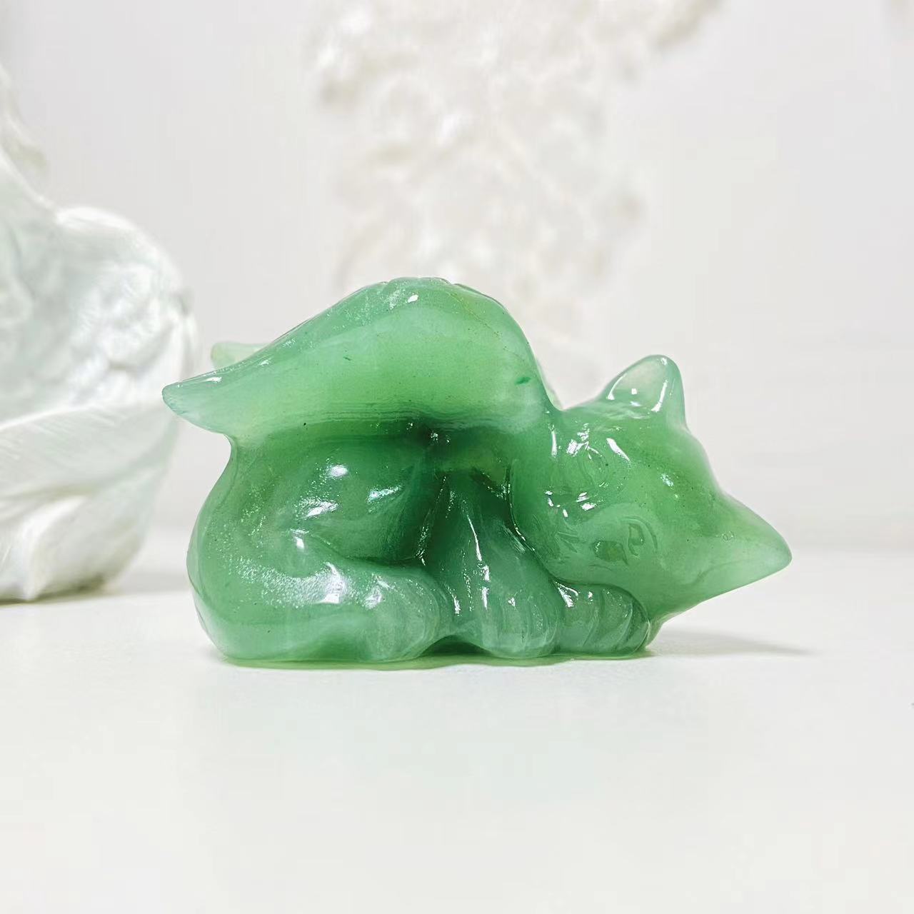 Crystal different materials angel cat carvings