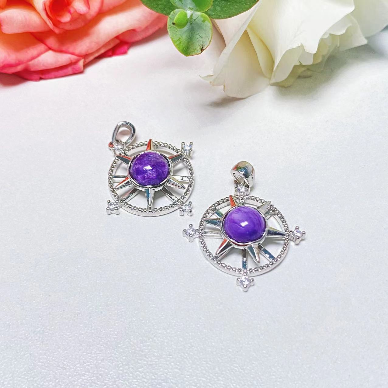 Crystal spin star pendants