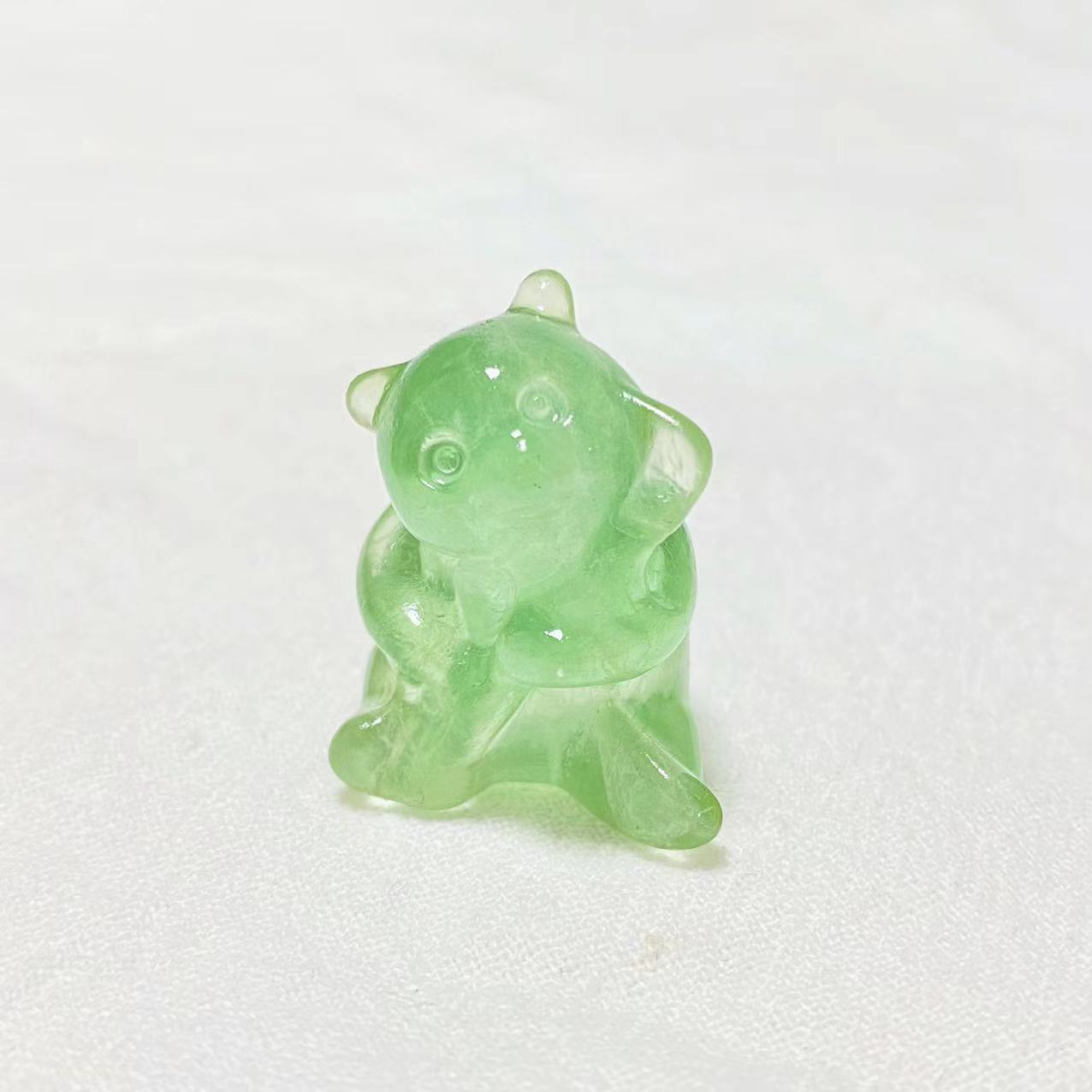 Crystal different materials panda small carvings