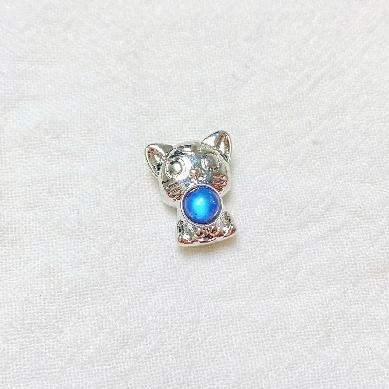 Crystal labradorite pendant